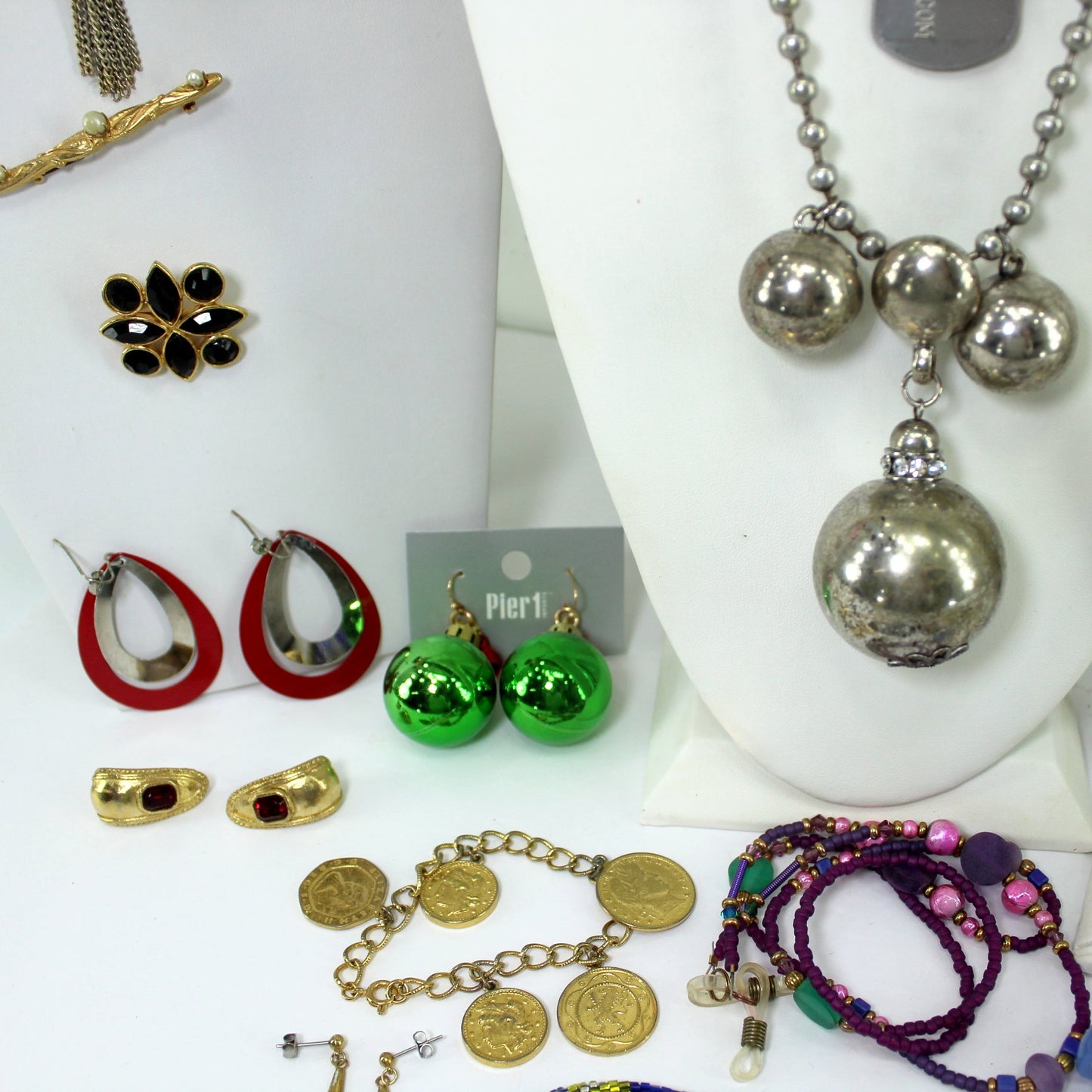 Collection Lot 45 Pieces Unmarked Jewelry Resale DIY partial closeup