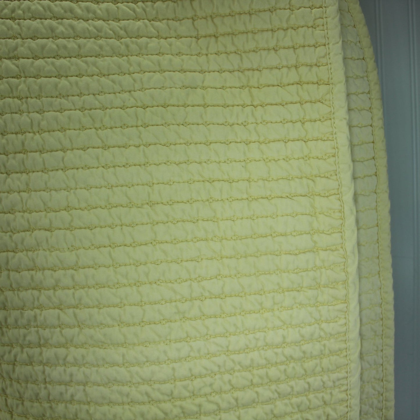 Yellow Cotton Quilt Coverlet Bedspread Heavy Weight close view fiber