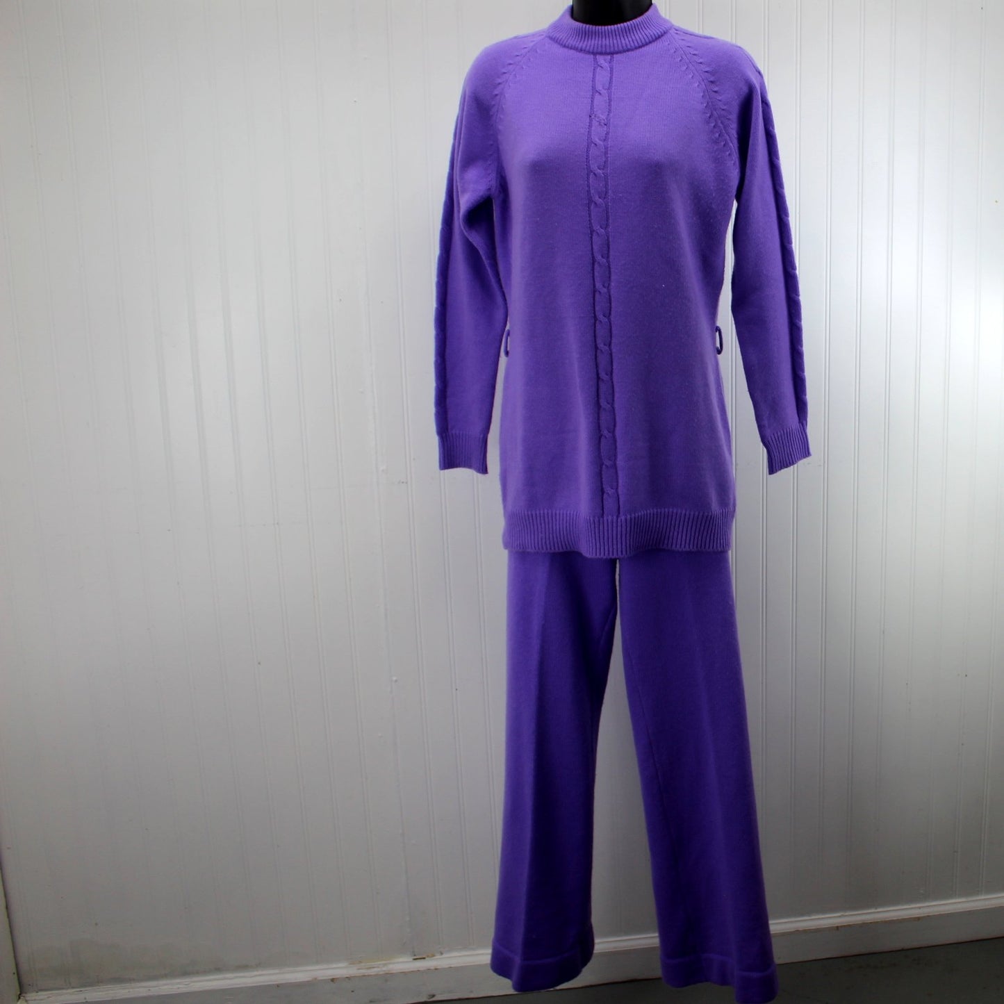 Pants Set Korea 2 Piece Sweater Knit Suit 1960s Acrylic Violet