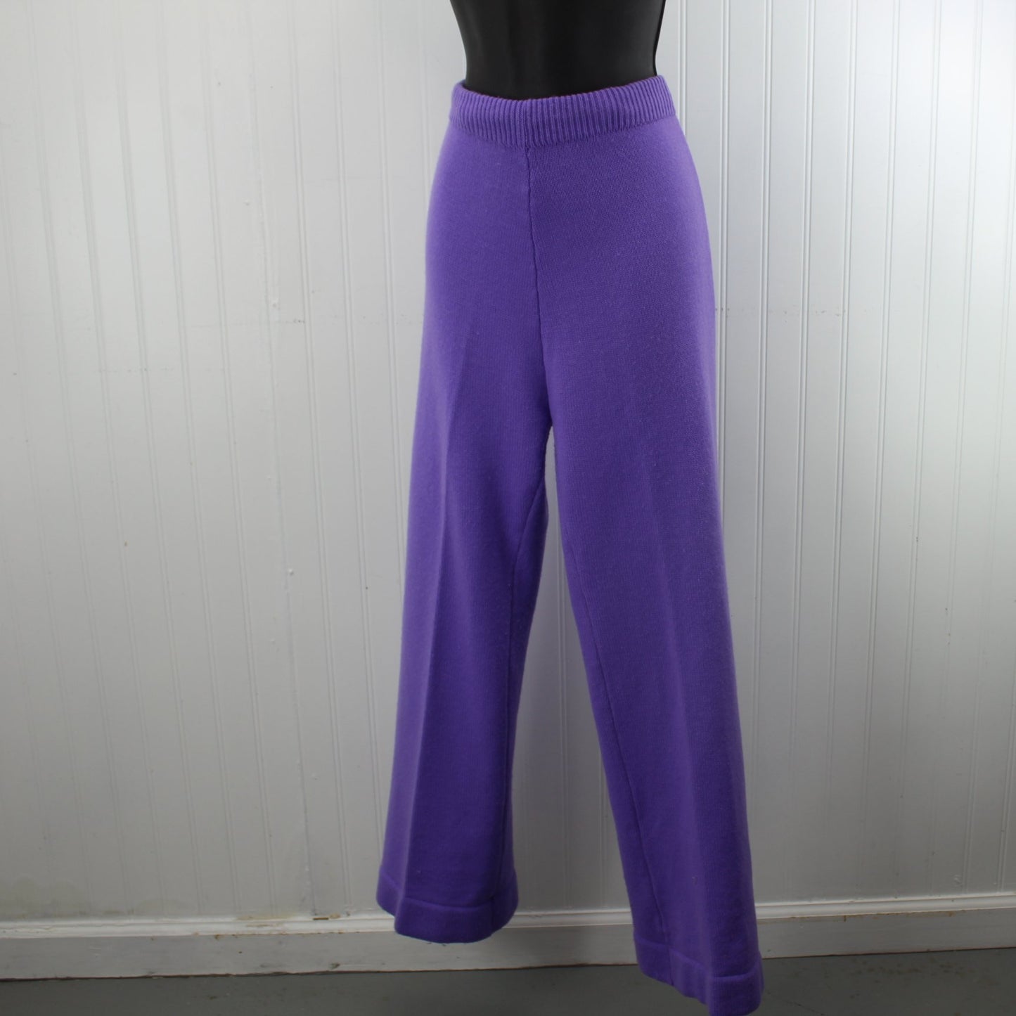 Pants Set Korea 2 Piece Sweater Knit Suit 1960s Acrylic Violet pants full view