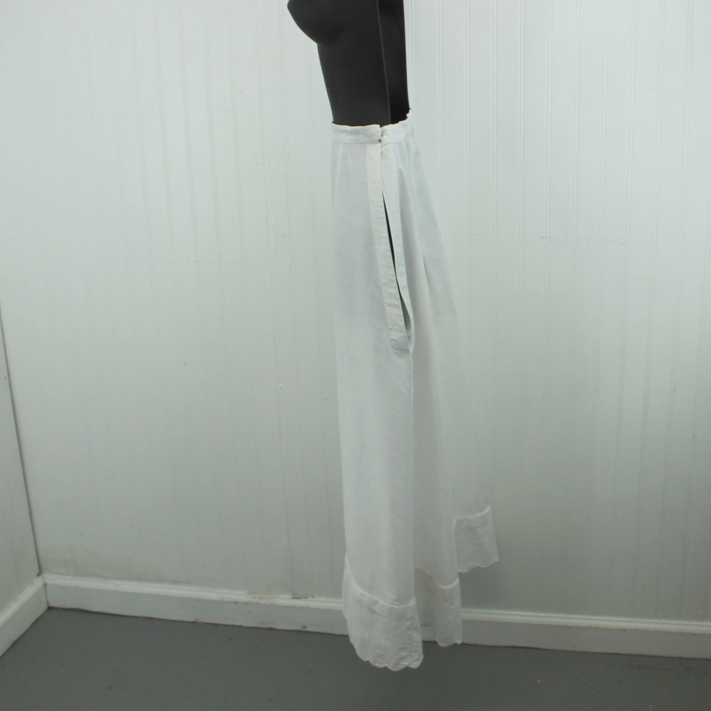 Victorian Cotton Half Petticoat Satin Stitch Scallop Hem Theater DIY side placket closing