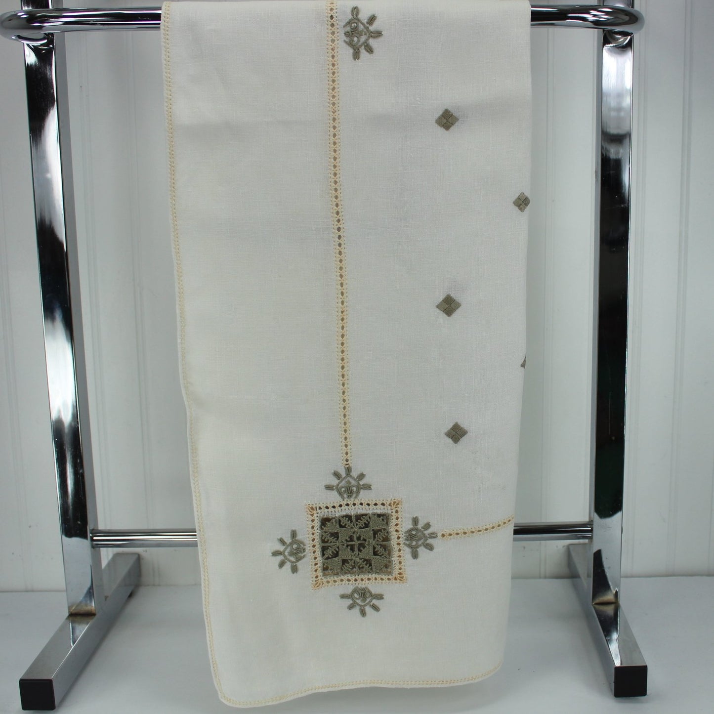Elegant Vintage Embroidered Tablecloth Heavy Off White Linen Open Work Hand Stitch Edges linear view of cloth