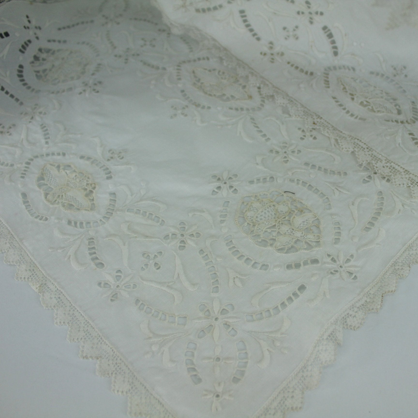 Hand Made Vintage Place Mats Collection 5 Open Work Embroidery Lace closeup of design