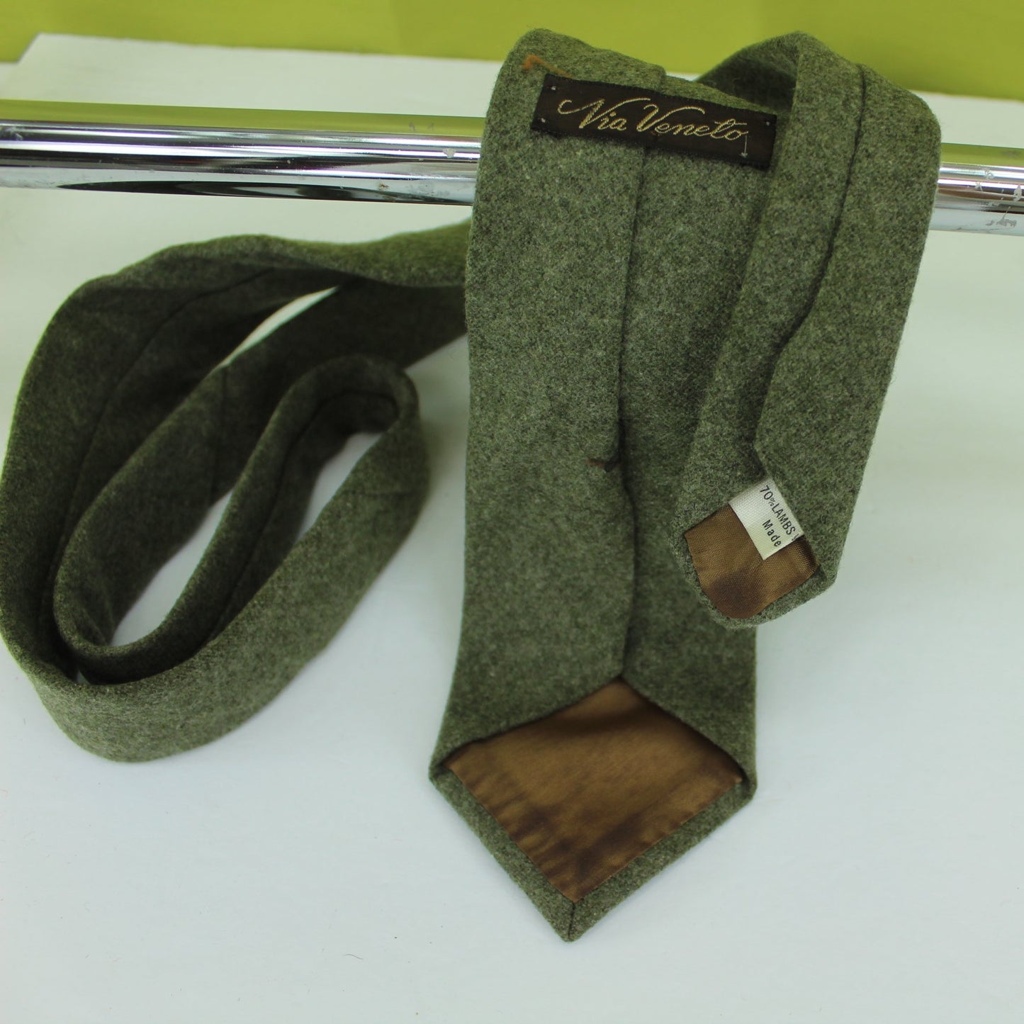 Via Veneto Italy Vintage Necktie Lambswool Nylon Mossy Green 54" X 3"