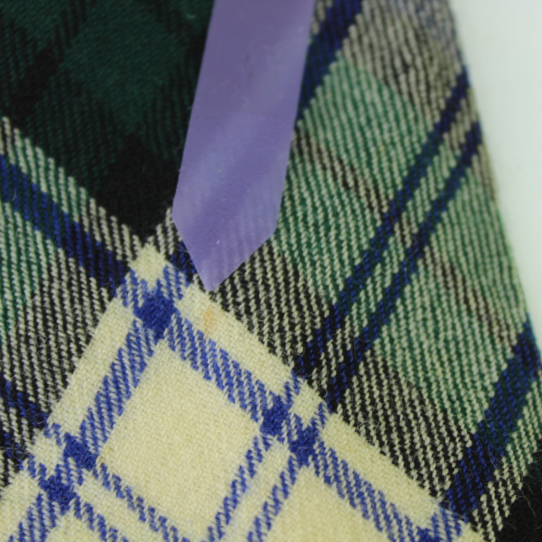 Kinloch Anderson Scotland Vintage Necktie Black Watch Wool 56" X 3 1/4" closeup stain