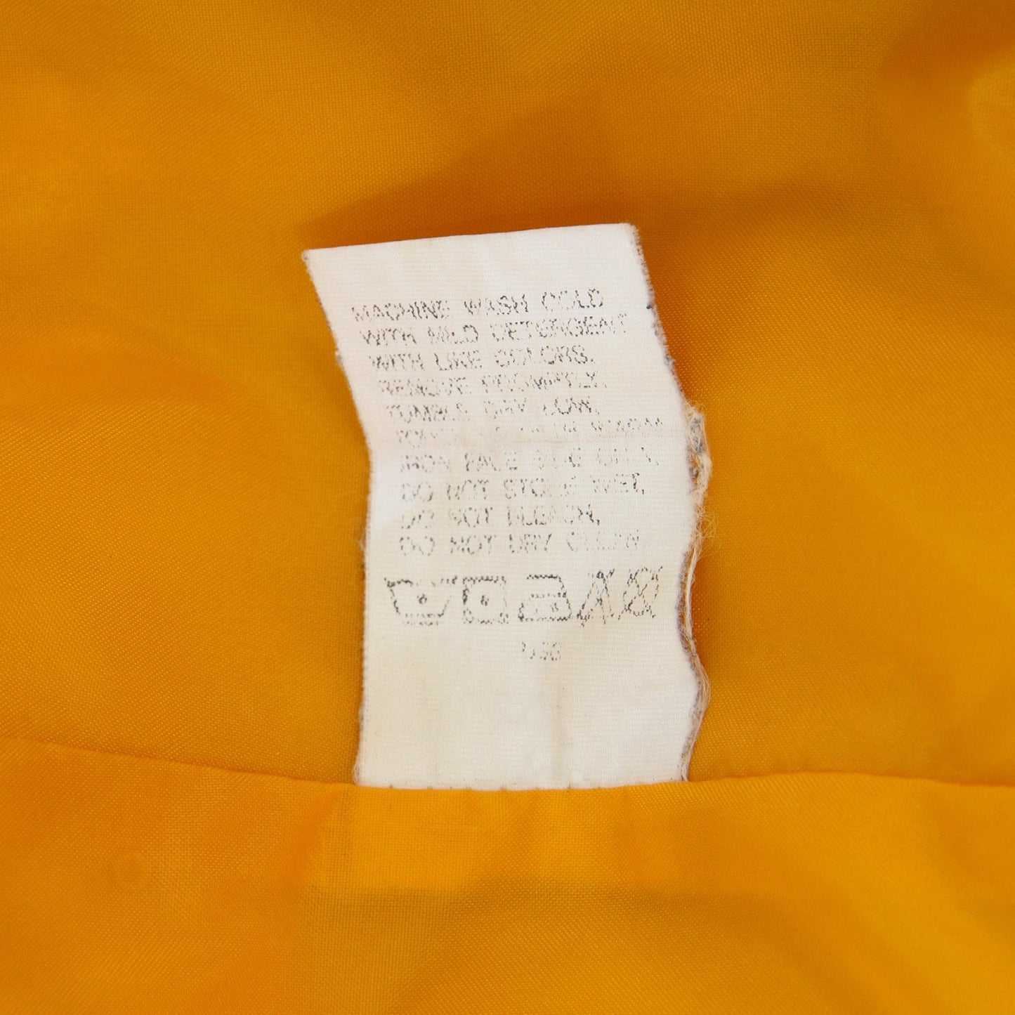 Columbia Sportswear Mens Windbreaker Bugaboo Jacket care tag
