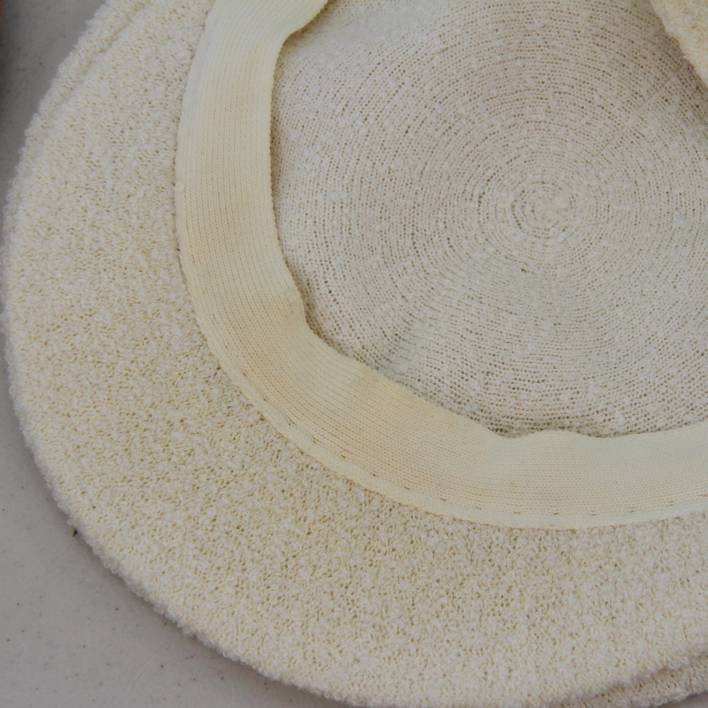 Pair Kangol Driving Caps Tan & White 15