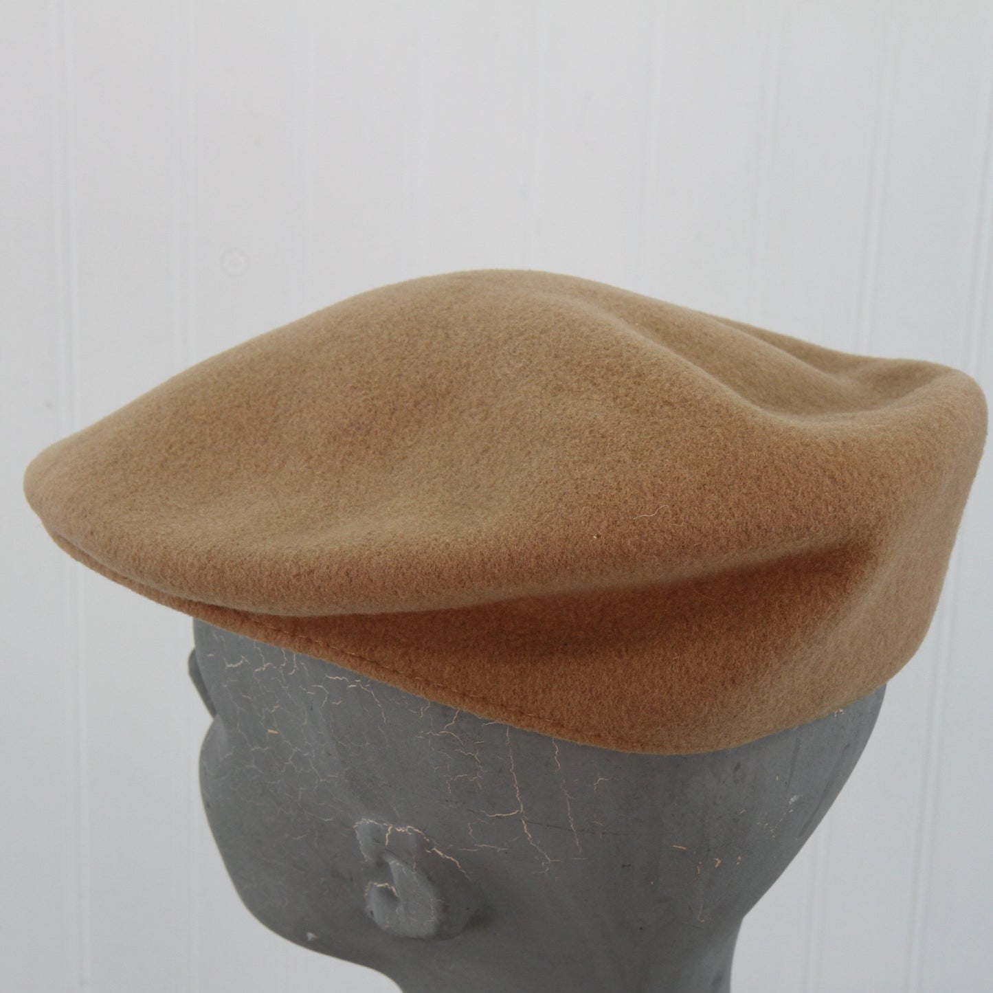 Pair Kangol Driving Caps Tan & White 6