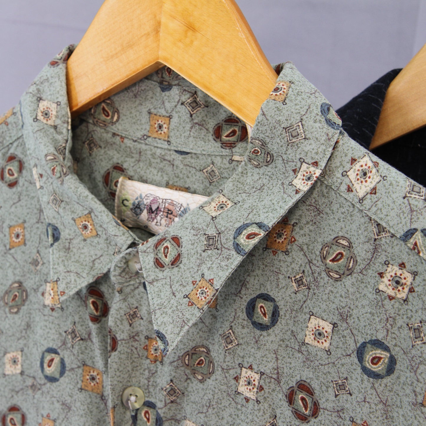 Campia Moda three Hawaiian shirts view1
