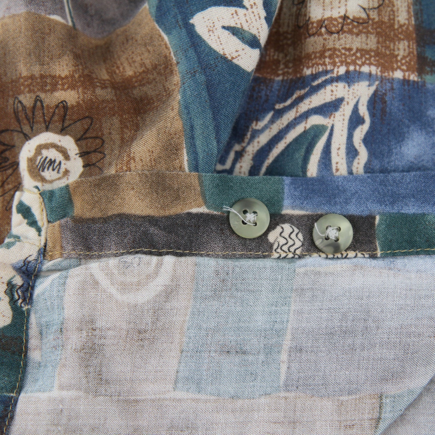 Campia Moda three Hawaiian shirts view9