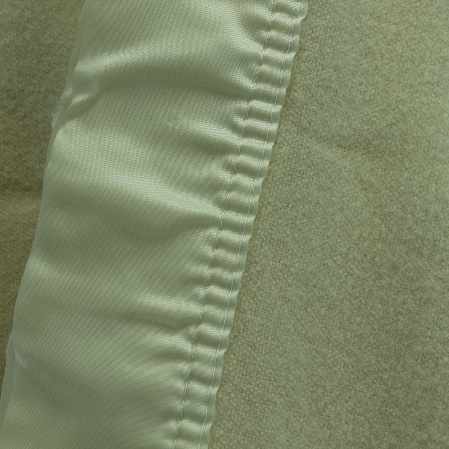 Ivory Merino Wool Blanket John Atkinson England Hope Chest Collection 100" X 90" Weight 6# Estate cloeup wool weave