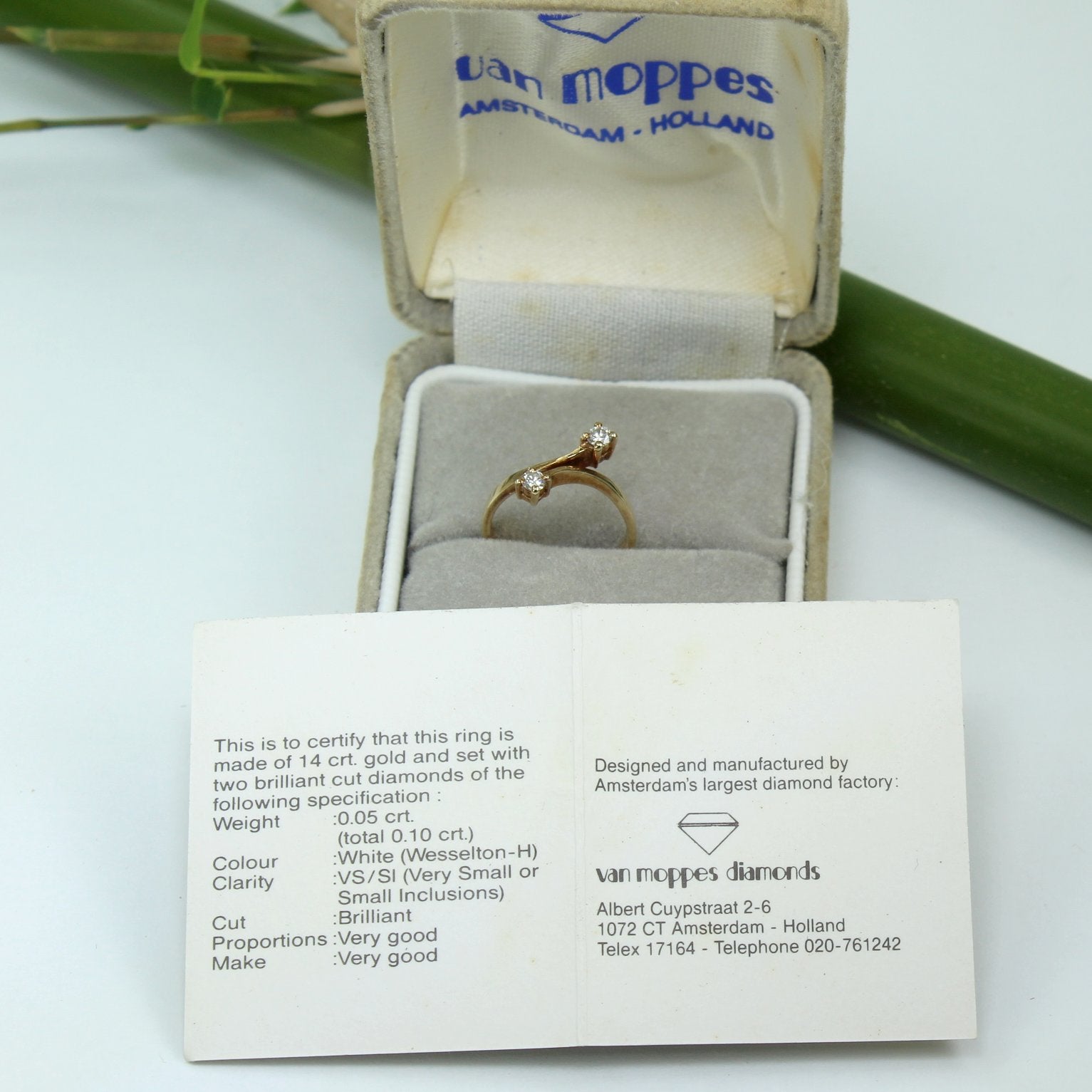 Vtg 1980s Van Moppes Amsterdam 14K 2 Tiny Diamond Ring Pinky Minimiilst Promise Quality certificate