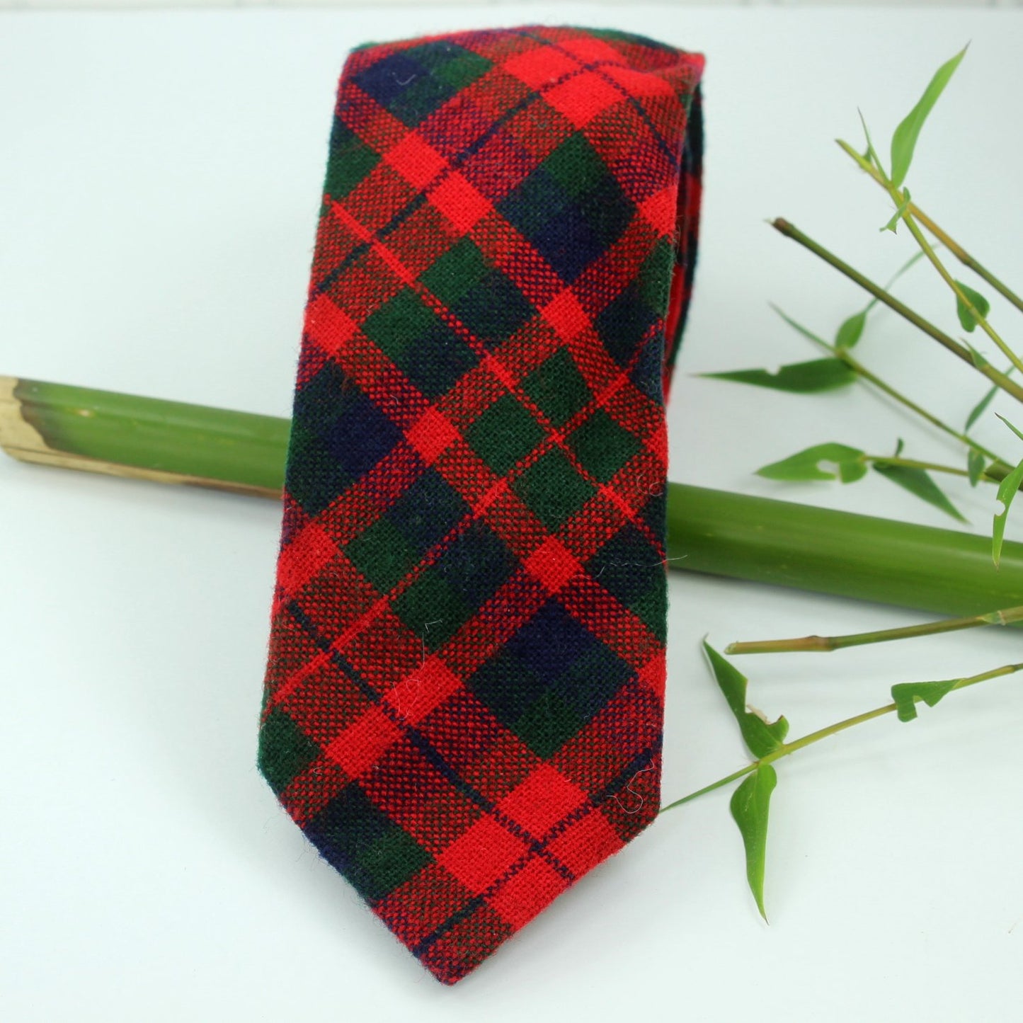 Mark Seven Dralon Skinny Necktie Red Navy Forest Green Plaid 52" X 2 1/4" 1950s 60s pointed end design