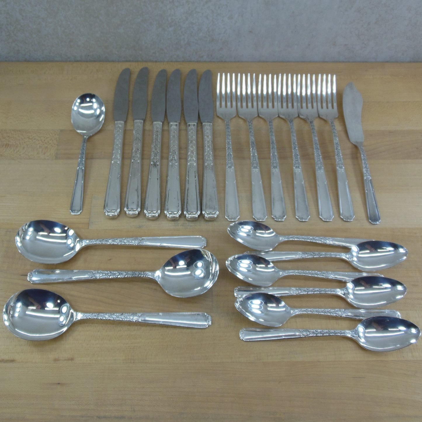 Wm. A. Rogers Oneida Ltd. Janet Silver Plate Flatware - Partial Set 23 Pieces