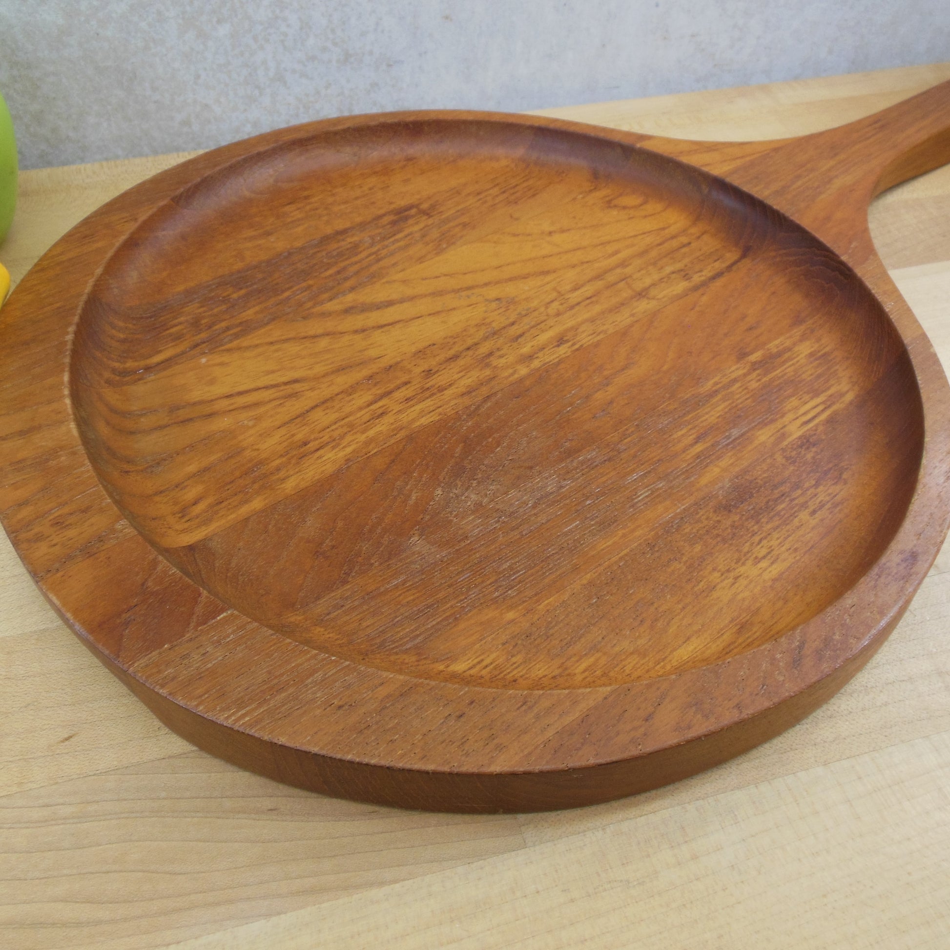 Kjeni Denmark Teak Wood Round Serving Tray Platter Handle Round
