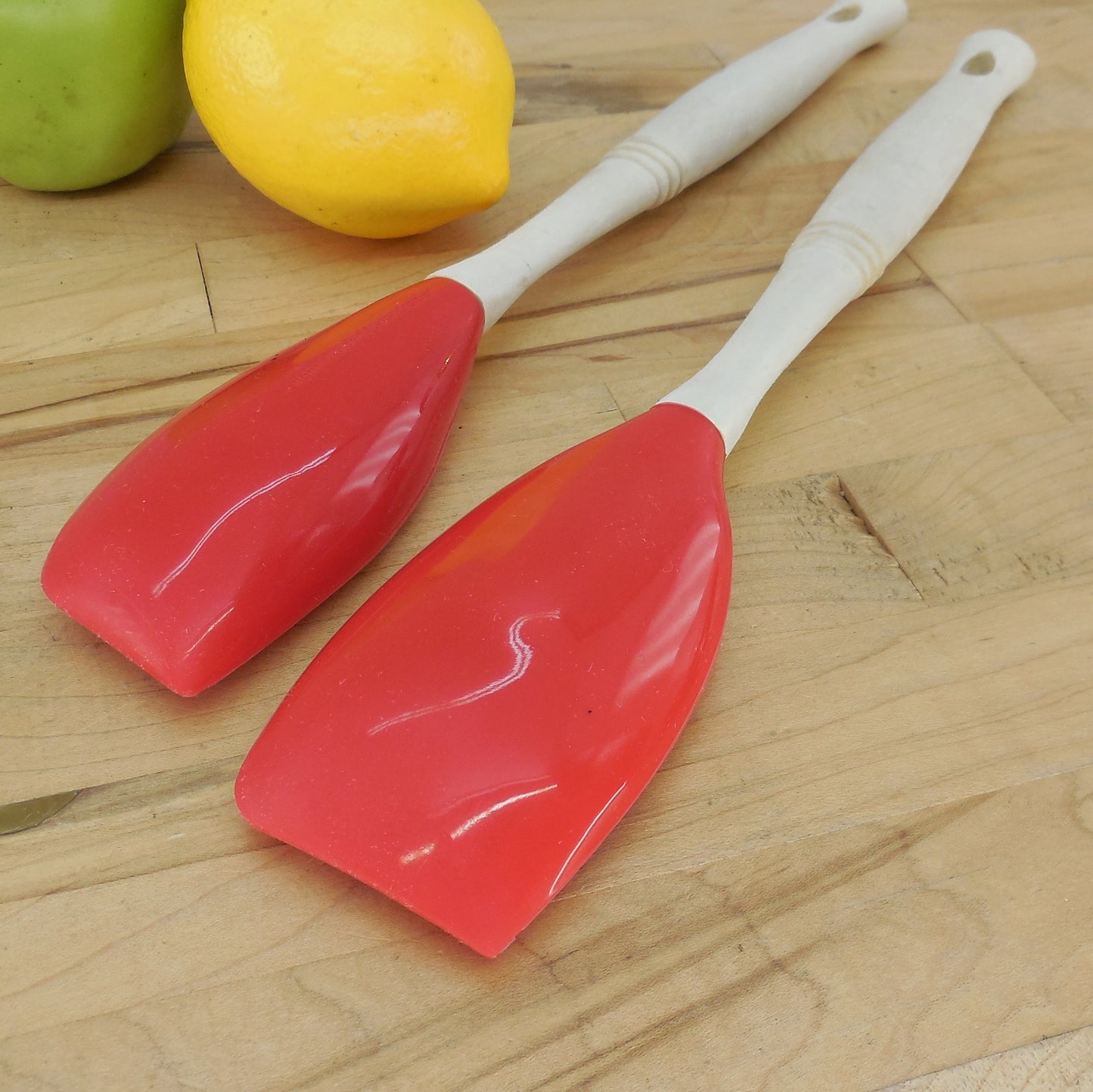 Le Creuset Revolution Red Silicone Pair Spatula Spoons Right Handed Used
