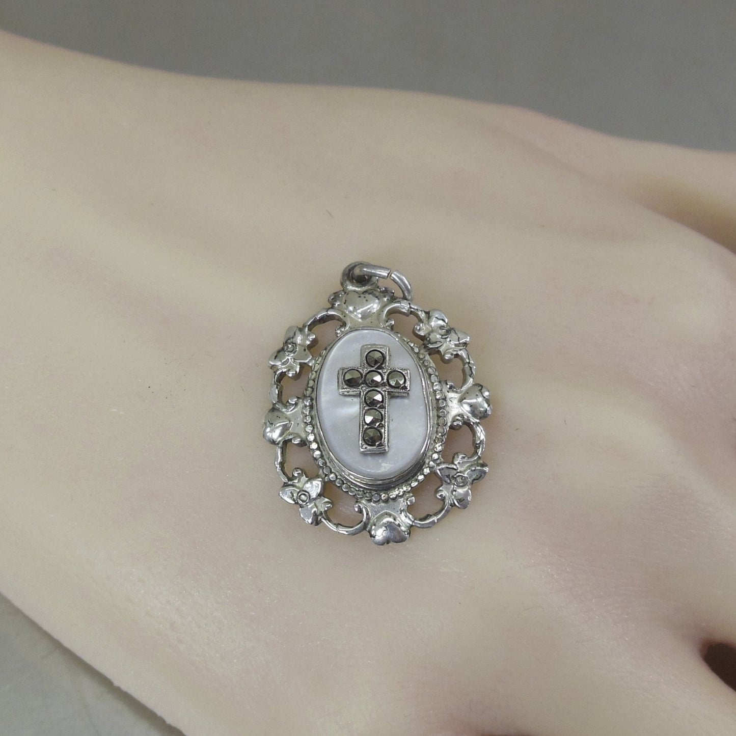 Creed Catholic Sterling Silver Hidden Madonna Pendant Hinged Swing Cross