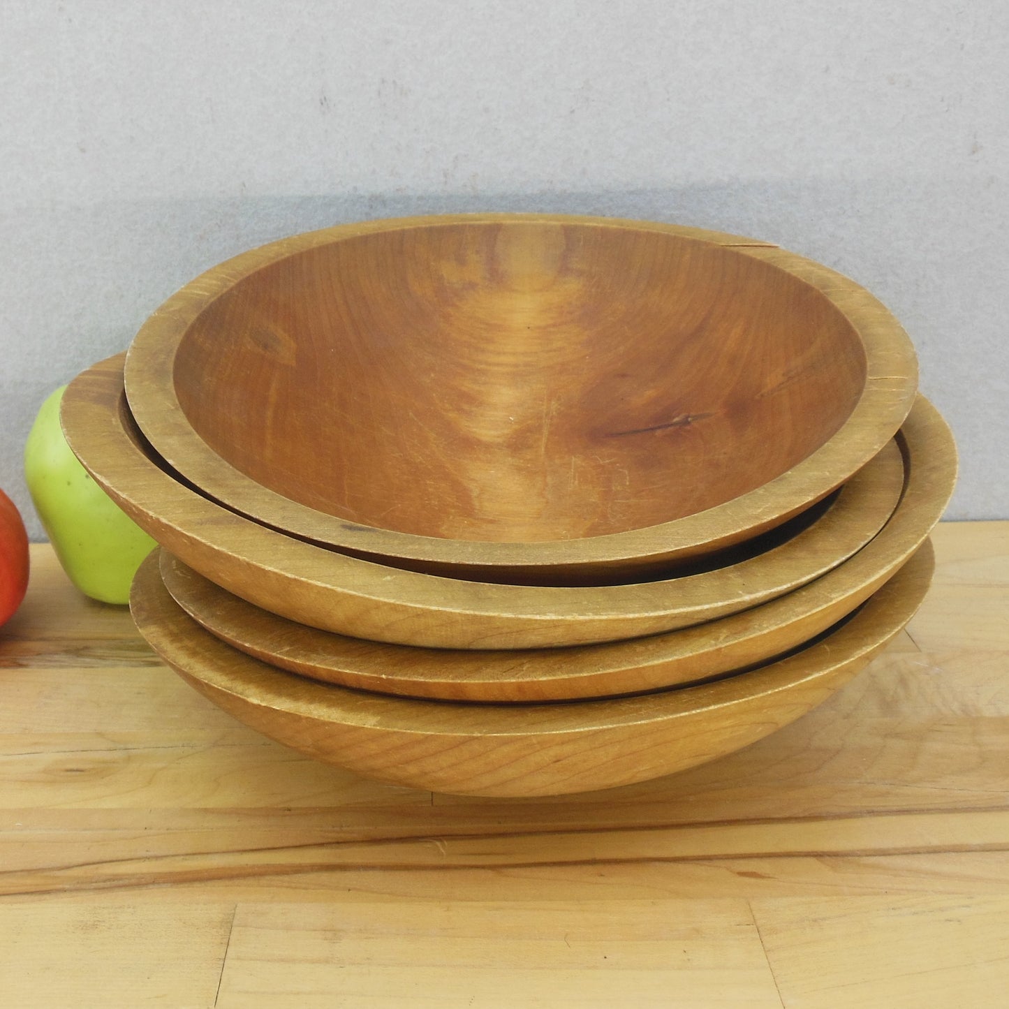 Unbranded 4 Set Turned Wood Maple Bowls 9" Salad & Other