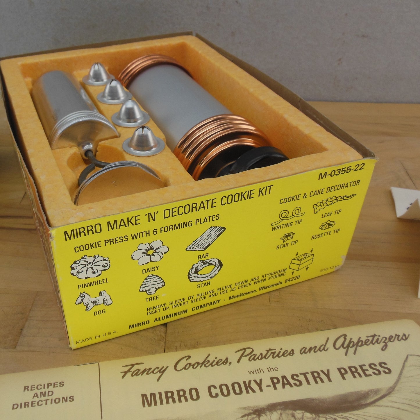 Mirro Aluminum Cookie Cooky Dessert Pastry Press Set Box Instructions NOS Vintage