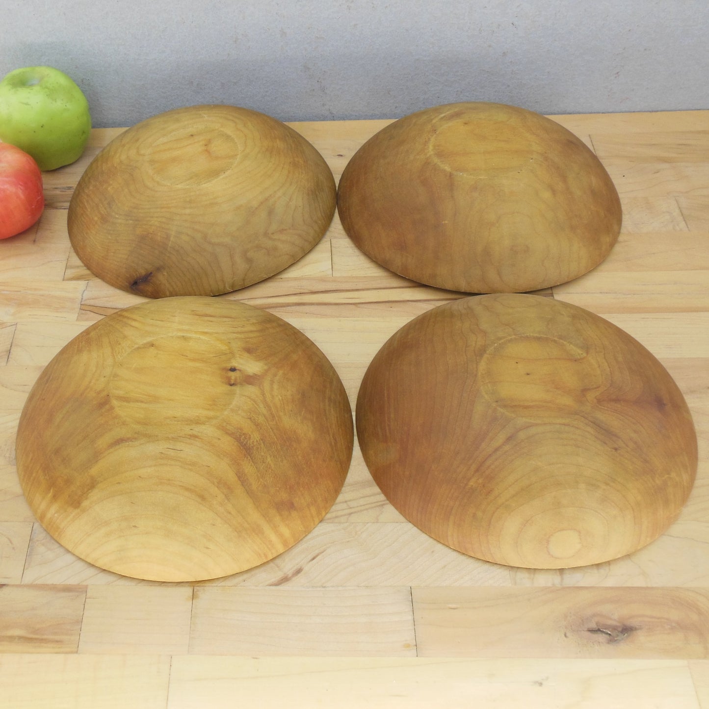 Unbranded 4 Set Turned Wood Maple Bowls 9" Salad & Other Vintage