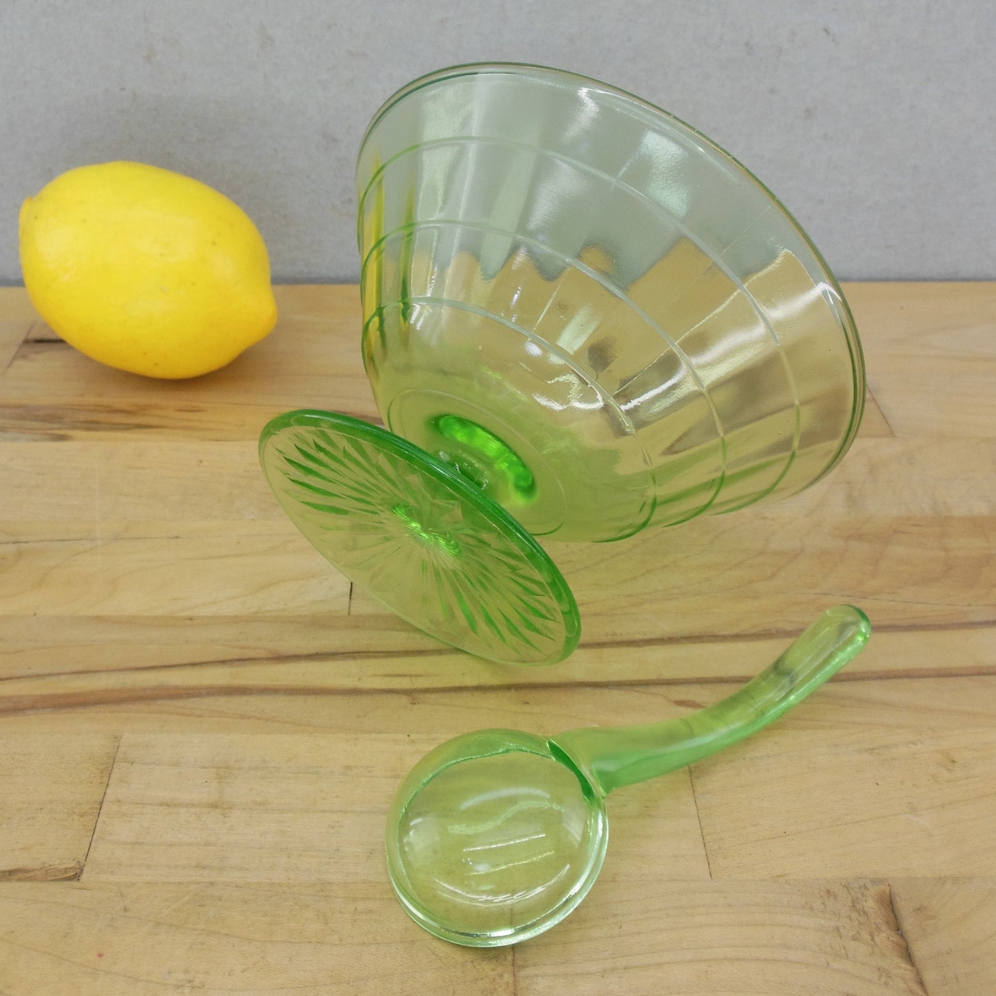 Anchor Hocking Block Optic Green Uranium Glass Mayonnaise Comport Ladle Used