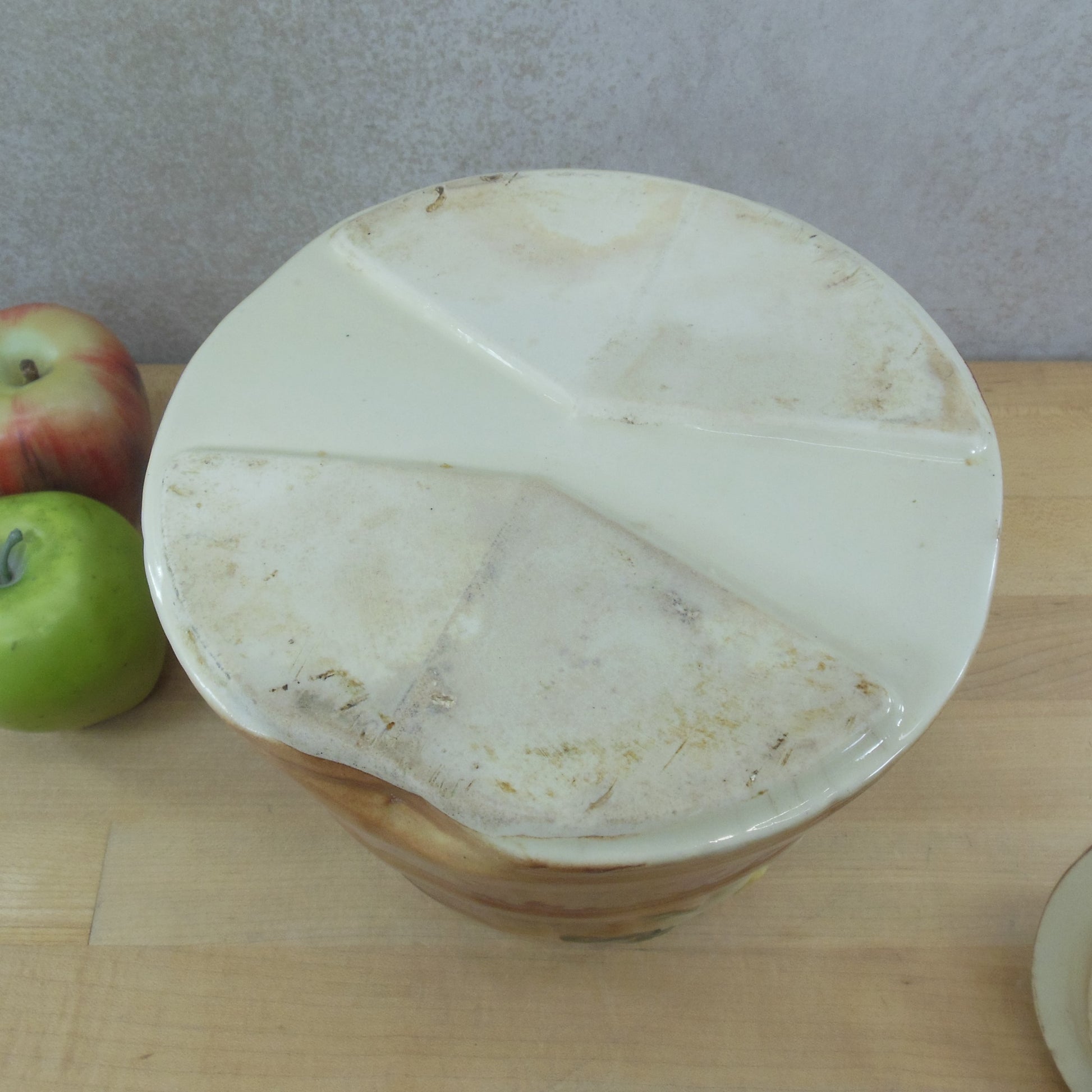 McCoy Pottery 1930's Butter Churn Cookie Jar White Yellow Flowers Used