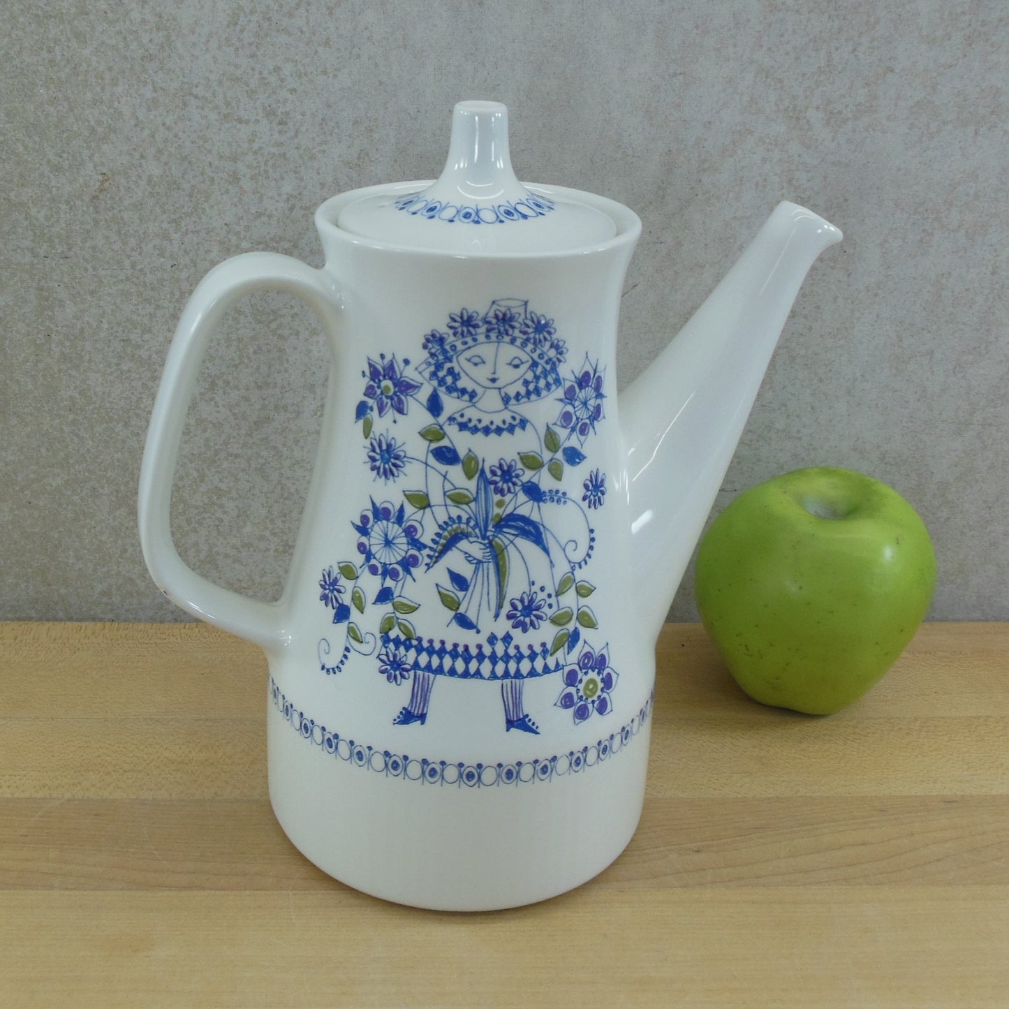 Figgjo Norway Lotte Turi Design - Coffee Pot With Woman vintage