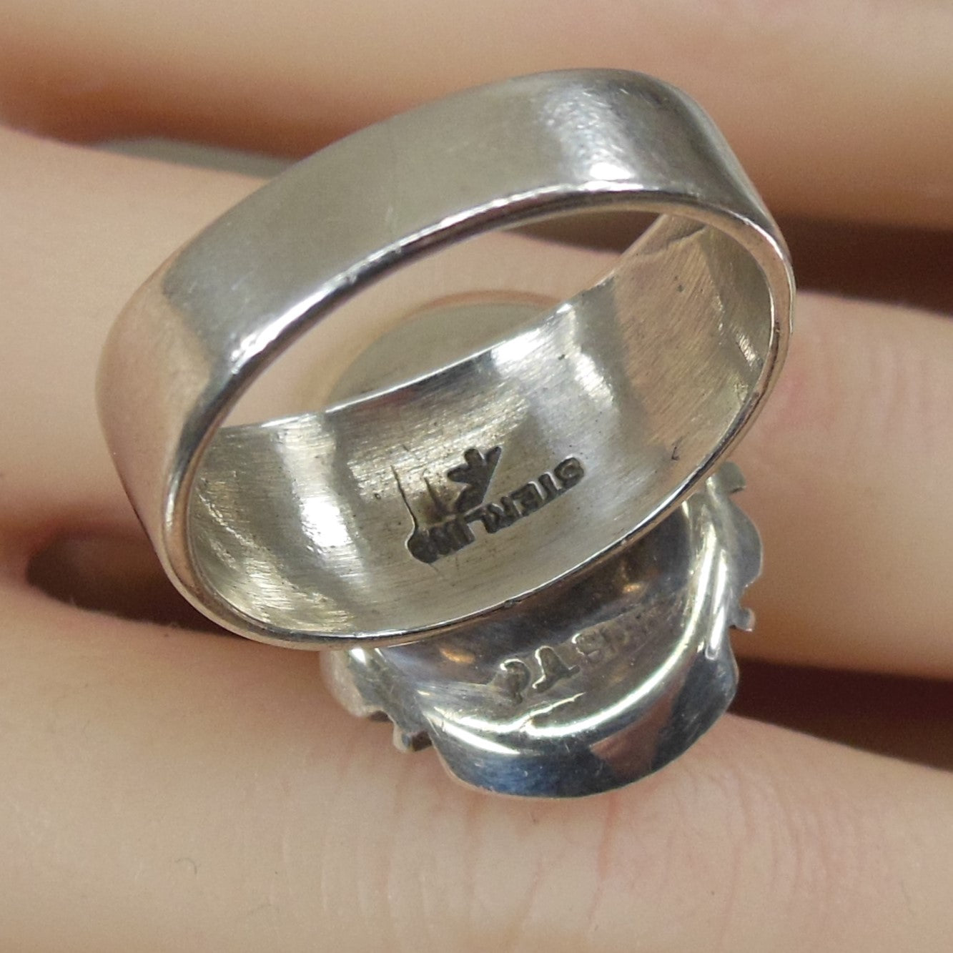 Navajo P A Priscilla Smith Sterling Silver Charoite Cabochon Ring Size 8.25 used