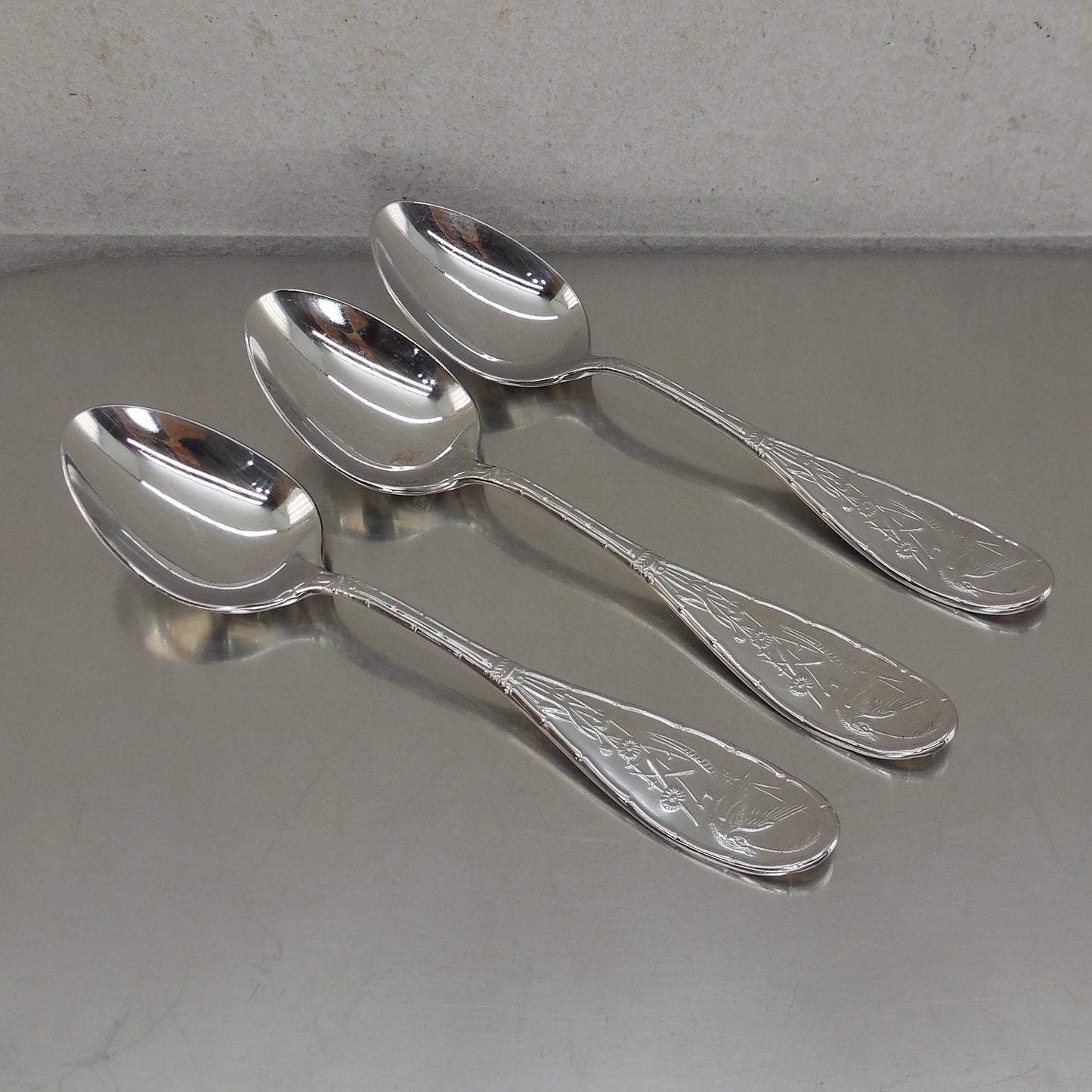 Ricci Argentieri Japanese Bird Stainless Flatware - 3 Place Oval Soup Spoons 7-3/8"