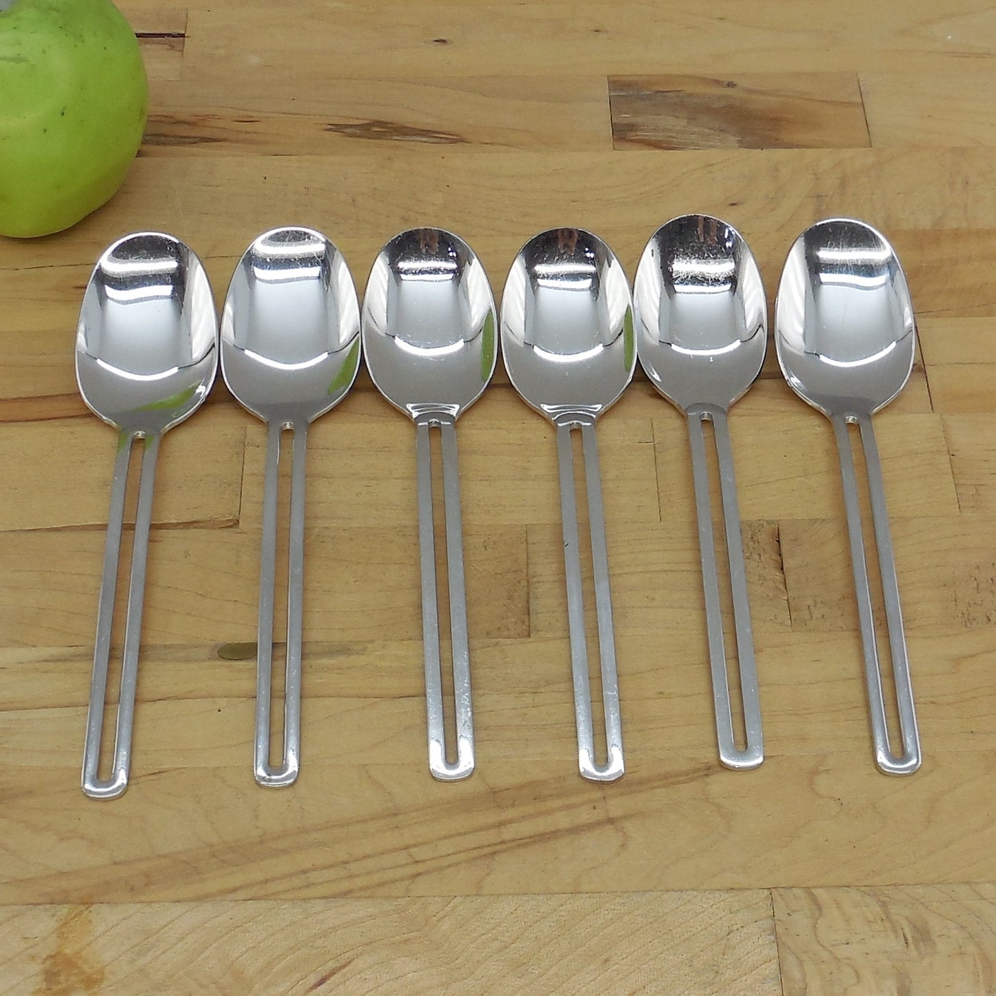 Towle Nordic Stainless Flatware - 6 Place/Soup Spoons