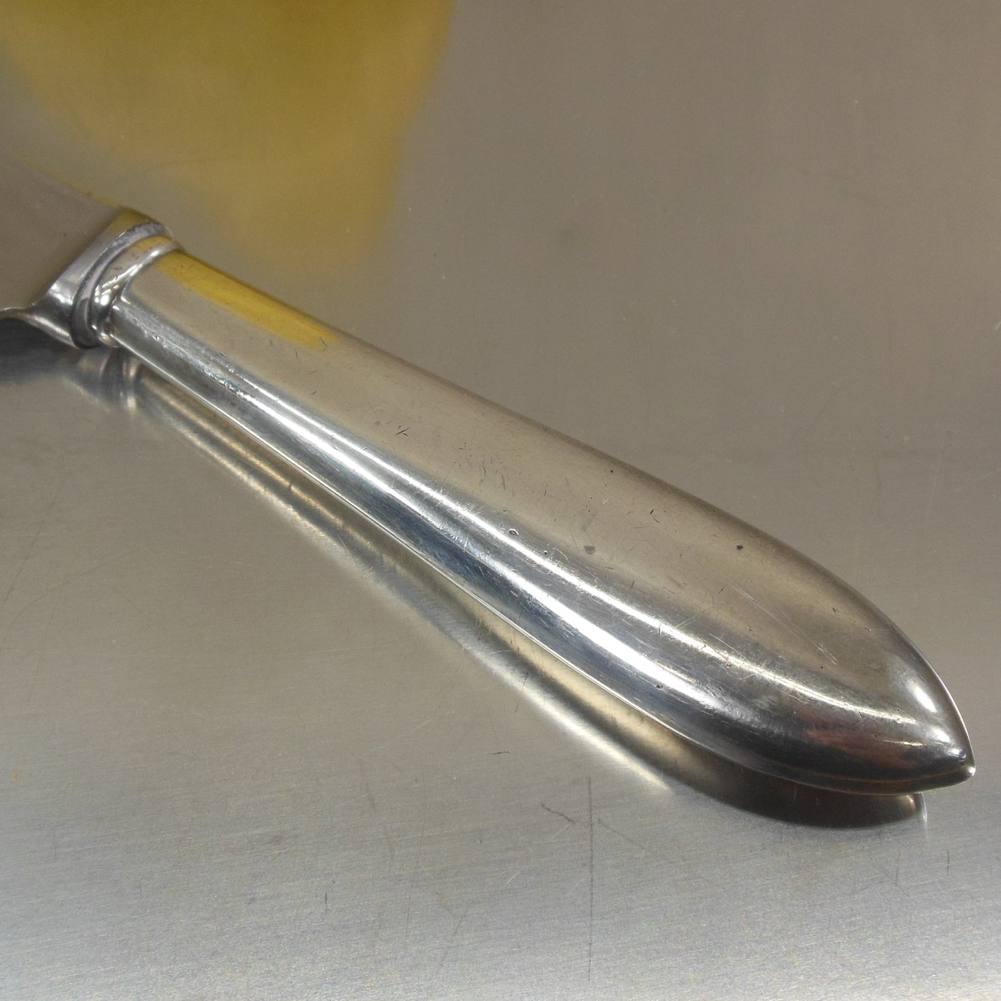 Raimond Sheffield England Sterling Handle Stainless Serrated Cake Knife vintage