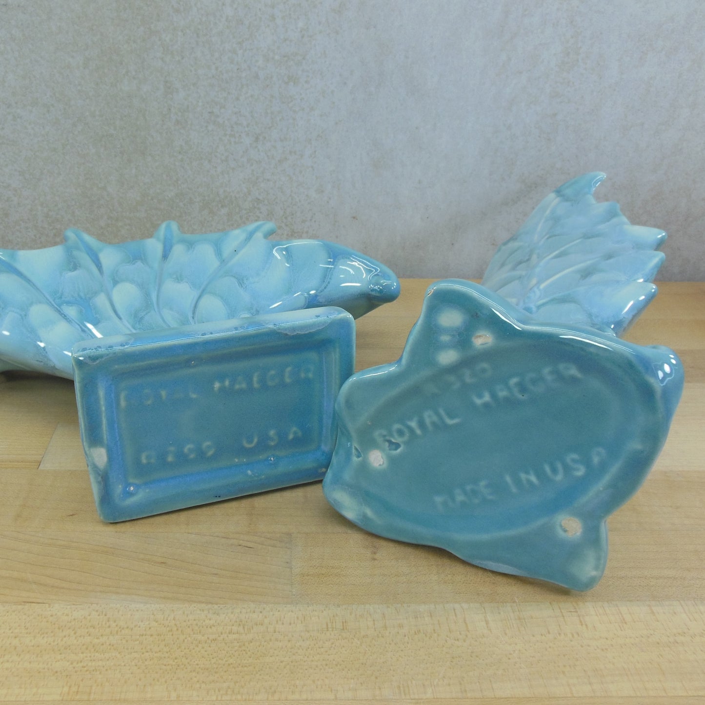 Royal Haeger Pottery Vase Pair Blue White Shell Floral R-320 R-299 USA