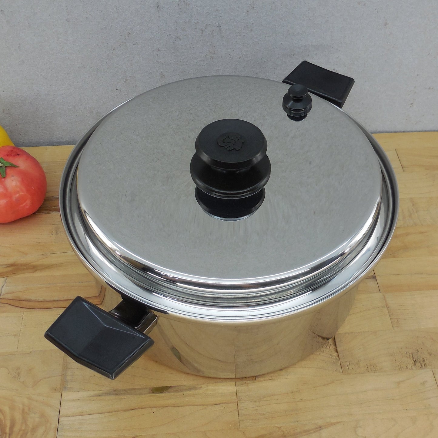 Royal Presitge West Bend 5 Quart Stock Pot 7 Ply SS Titanium Silver Alloy Copper Vent Lid