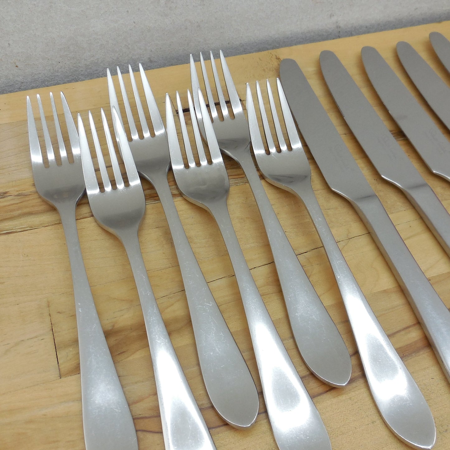 Robert Welch Meridian 18/10 Stainless Satin Flatware 23 Lot Dinner Fork