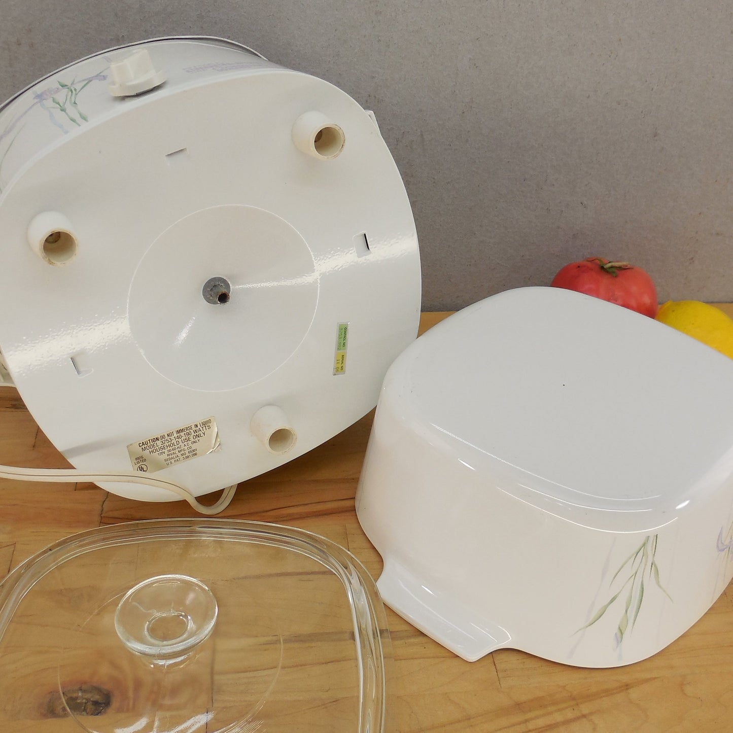 Corning Ware Shadow Iris Rival Crock-Pot Slow Cooker 3 Quart #3753