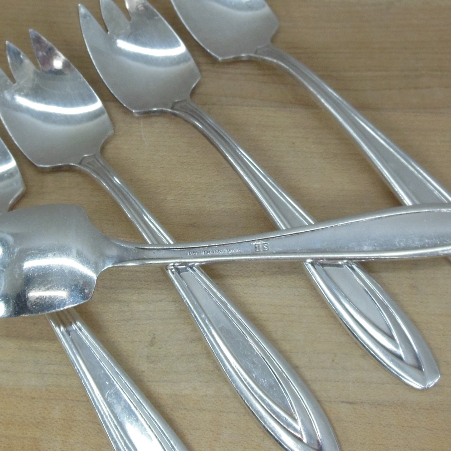 Rogers Bros. Silhouette Silverplate Ice Cream Forks 5 Set vintage