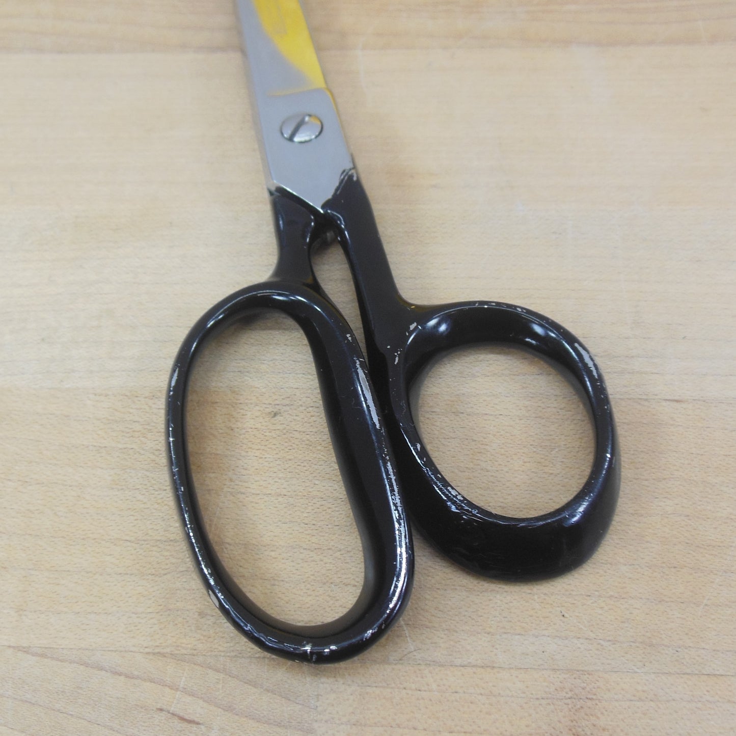 Clauss USA #9218 Scissors 4" Blade used