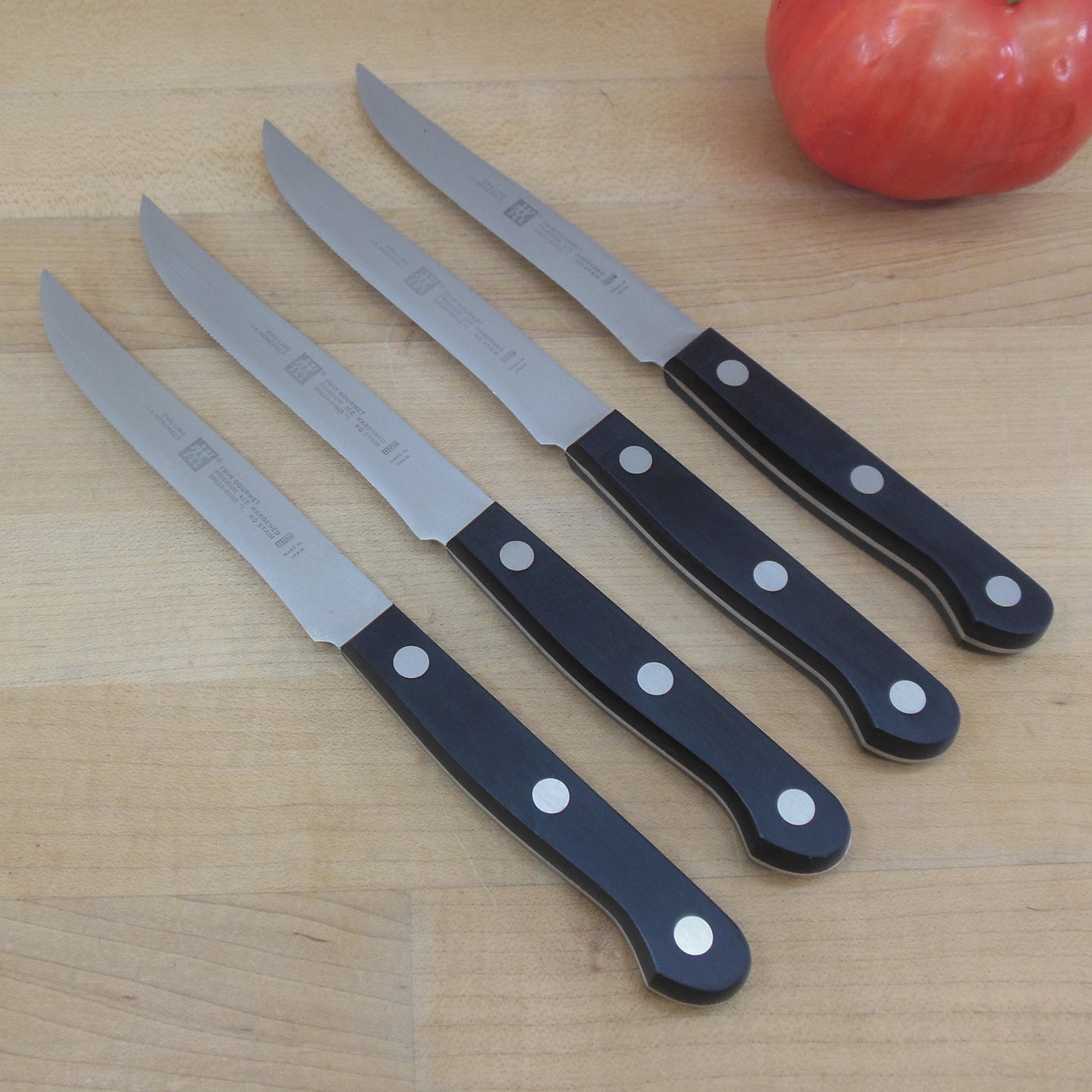 J.A. Henckels Spain Twin Gourmet Stainless Steak Knives 39023-000 5" - 4 Set