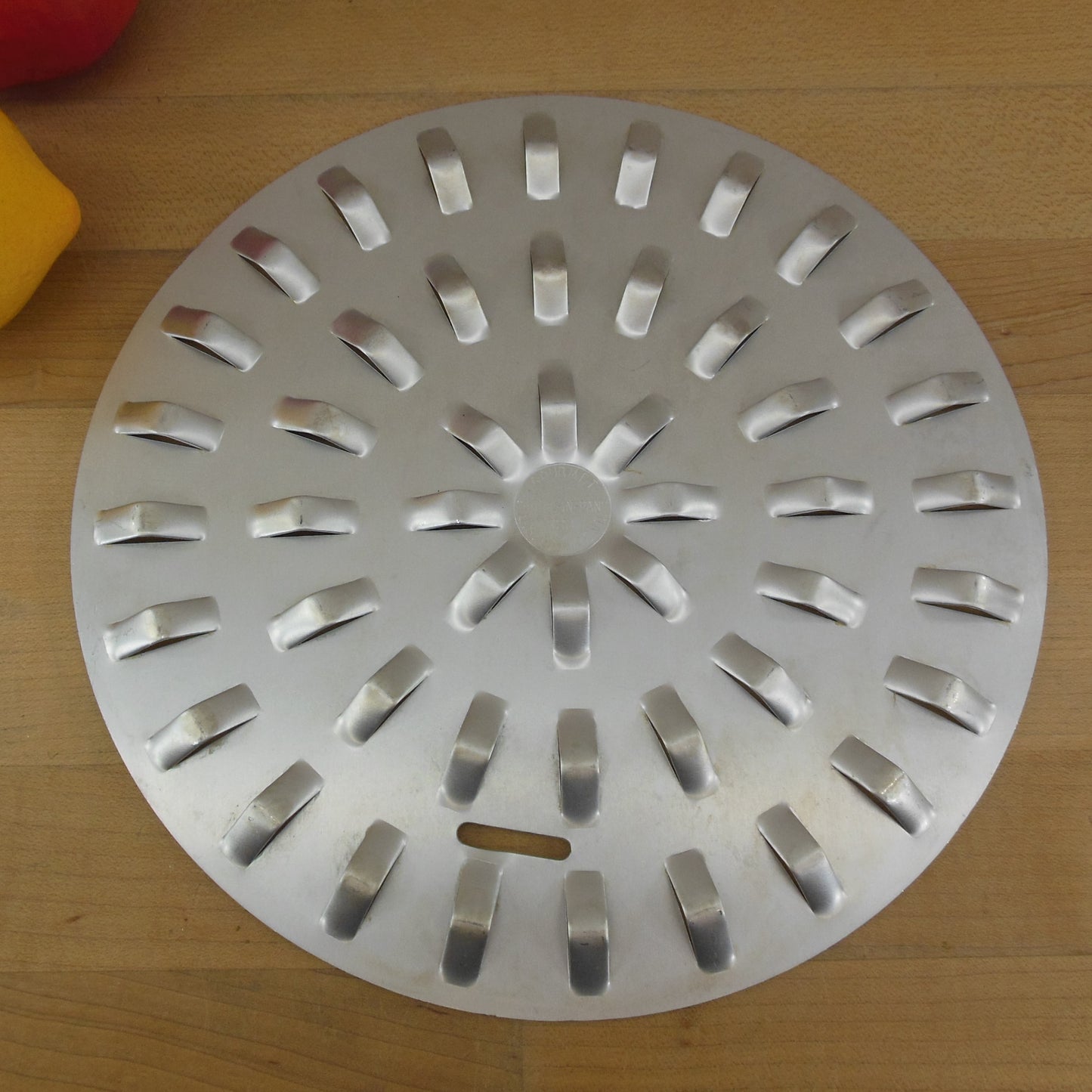 Gaines GCI Gourmet Broil-In-Pan Aluminum Trivet Insert 9"