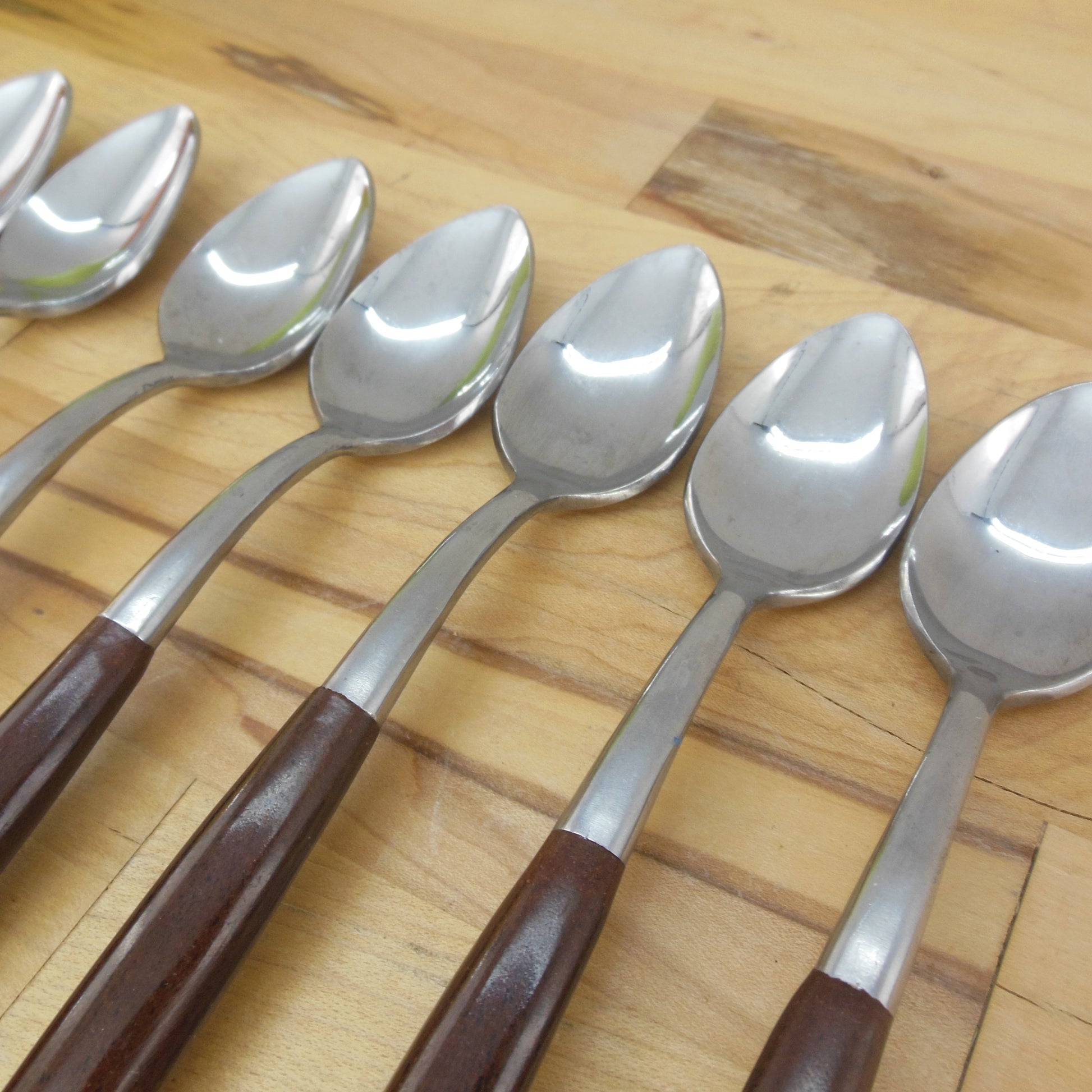 American Tempo Japan Stainless Flatware Brown Handle 7 Iced Tea Spoons vintage MCM