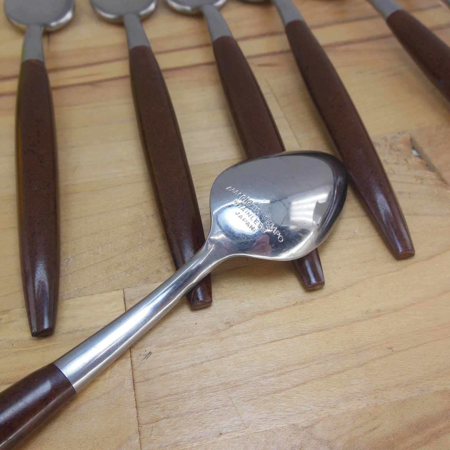 American Tempo Japan Stainless Flatware Brown Handle 7 Iced Tea Spoons used