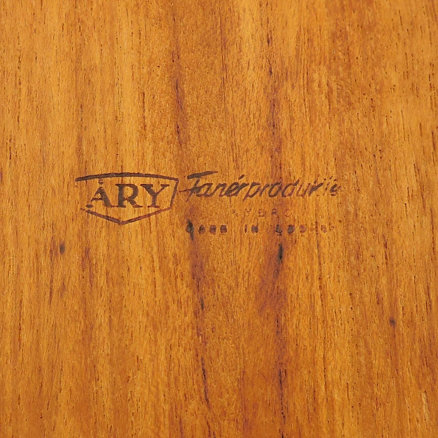 ARY Fanerprodukter Sweden Bent Wood Teak Tray Triangular 17x18 Maker Mark