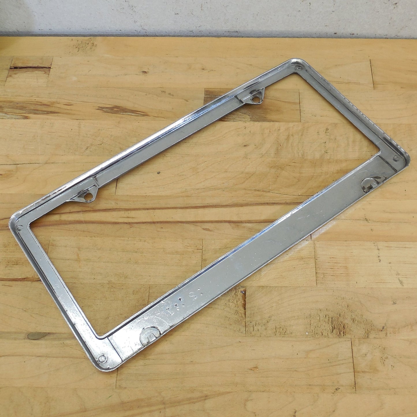 USF University of South Florida Alumni Vtg. License Plate Cover Heavy Chrome used