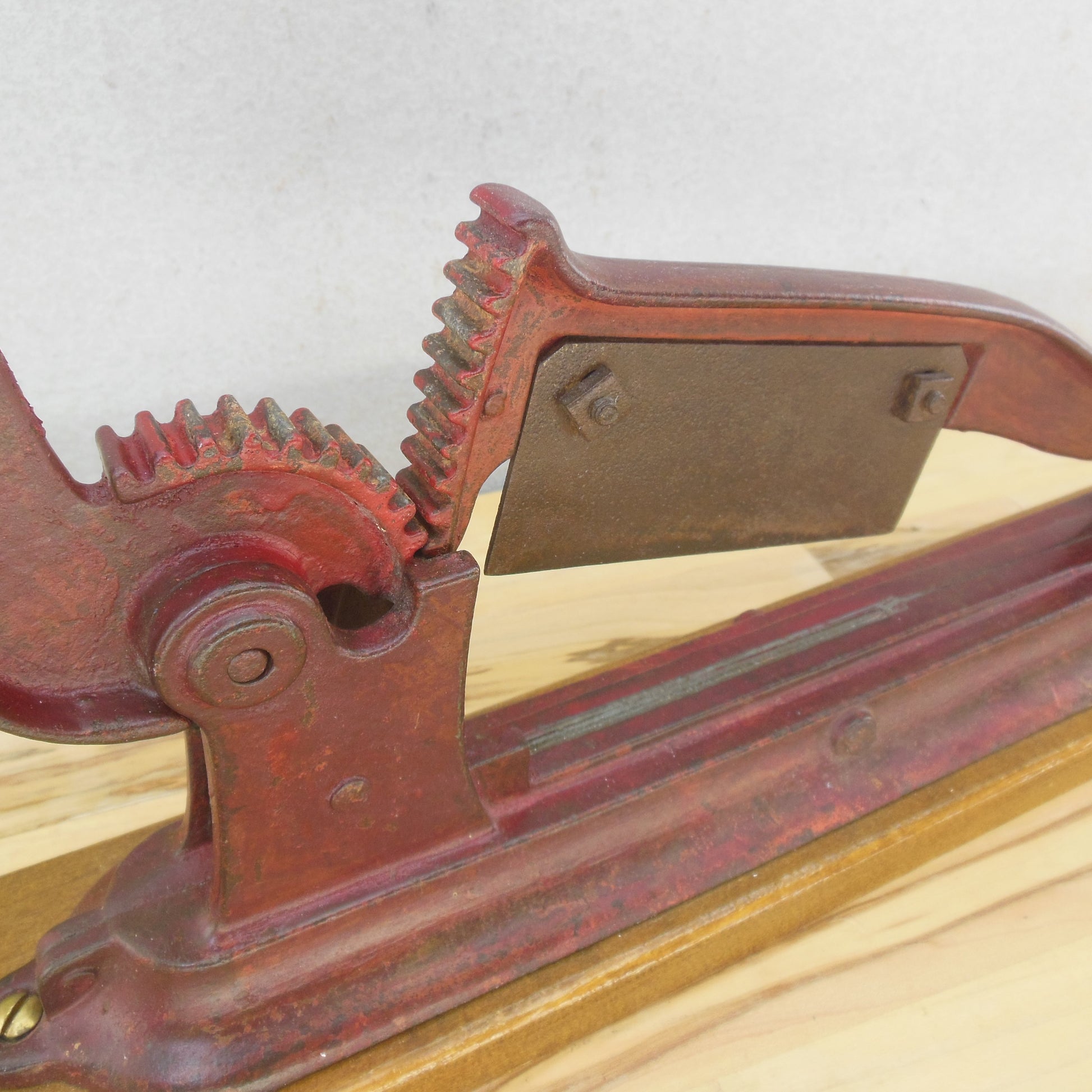 Antique Red Cast Iron Tobacco Plug Cutter Venable's Ole Varginy Old Farm Tool
