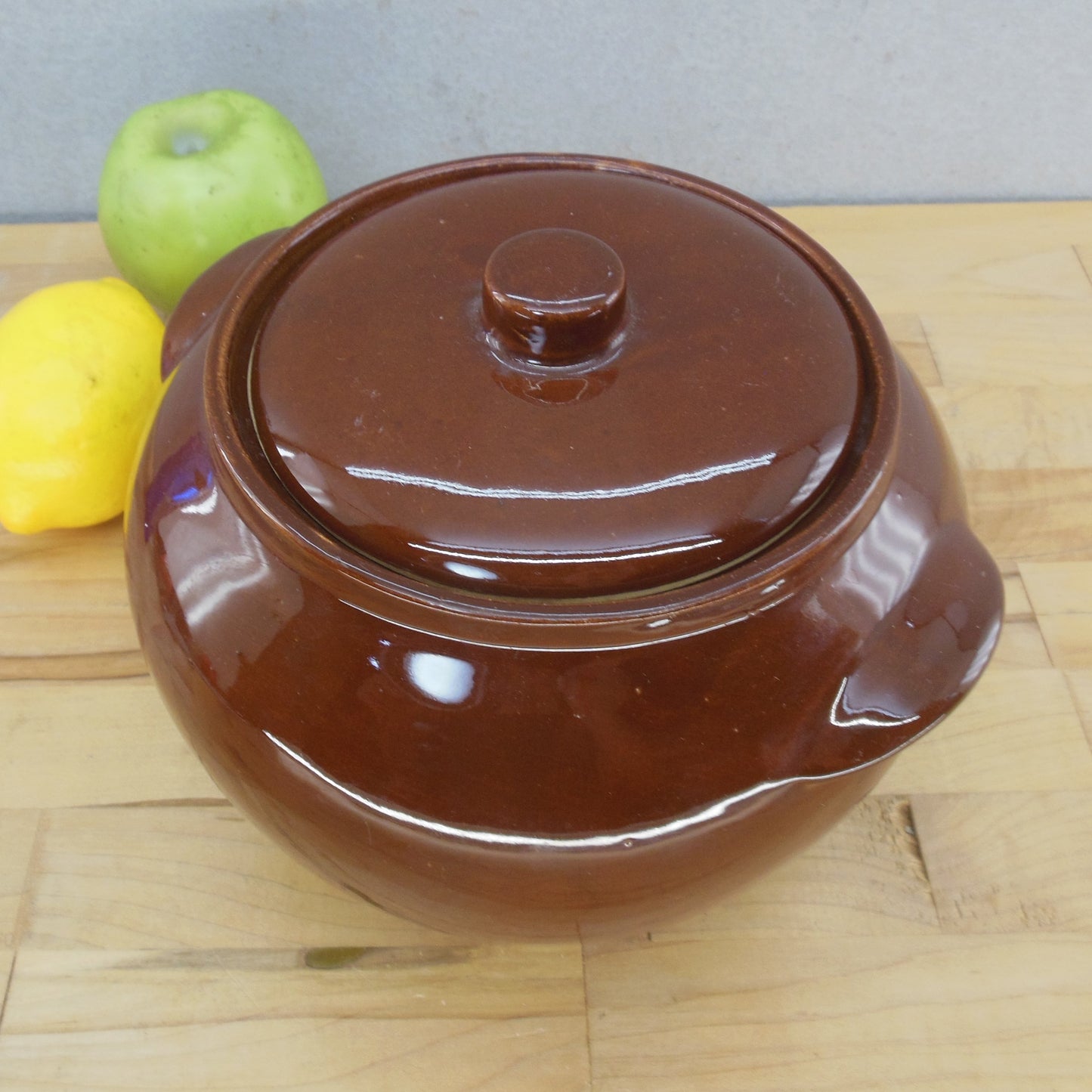 Watt Oven Ware USA Brown Pottery Bean Pot 76 Vintage