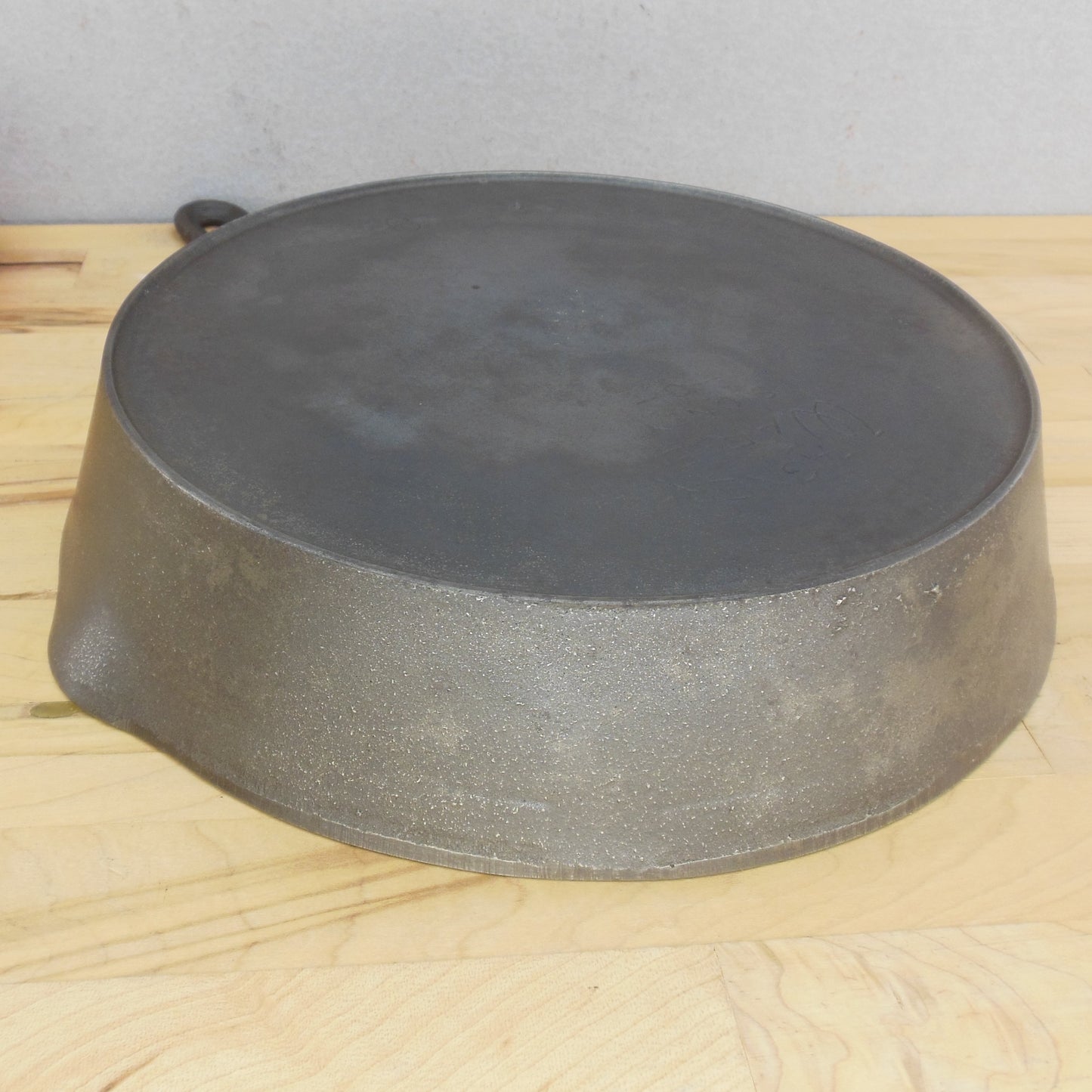 Wagner Ware 1920's #9 c Cast Iron Skillet Heat Ring Stylized Logo Heat Ring