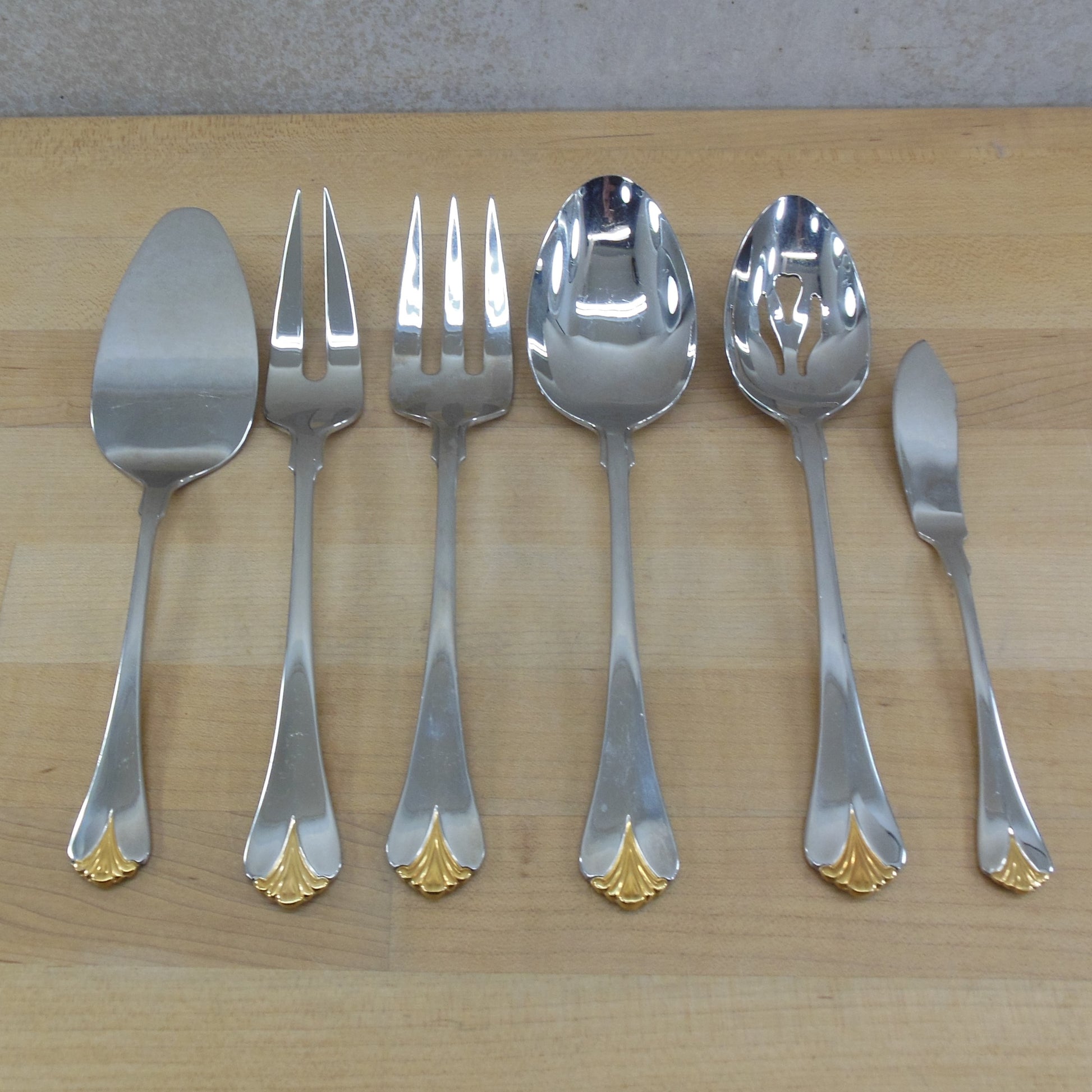 Yamazaki Cara Gold Stainless Flatware 6 Piece Hostess Serving Set