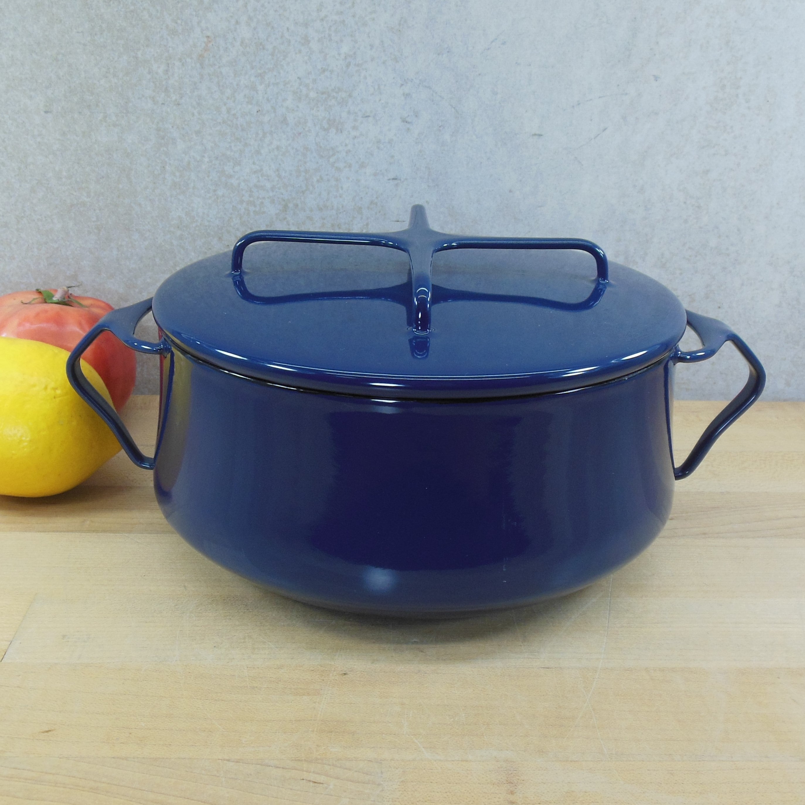 Dansk Kobenstyle Dutch Oven  4 Qt. Green Enamel Pot with Lid