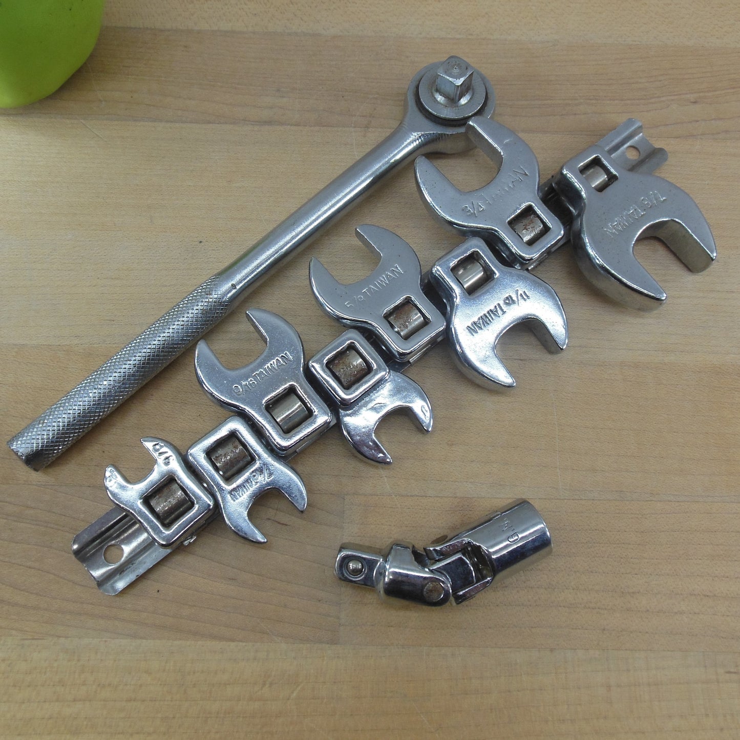 Unbranded Taiwan 3/8" Drive Crow Foot Socket Wrench Set Used Vintage