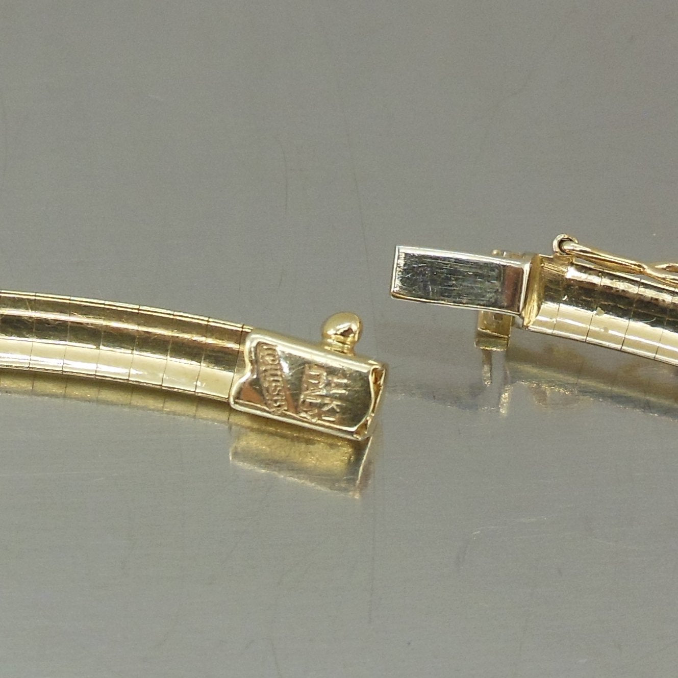 Kitsinian Italy 14K Yellow Gold 18" Omega Necklace 29.4 Grams EUC Clasp